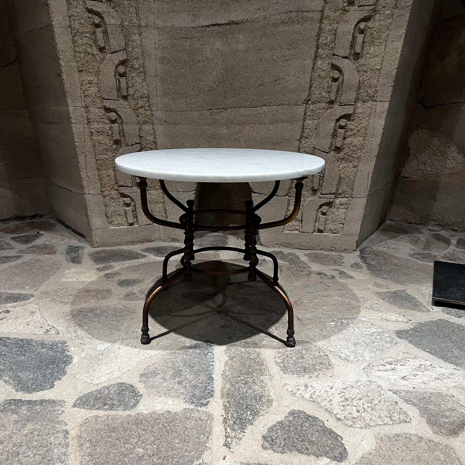 Antique Italian marble garden side table
Ornate bronze base
measures: 20 tall x 24.25 diameter
Stamped Made in Italy
Preowned original vintage condition
See images provided.
Delivery to LA OC Palm Springs.