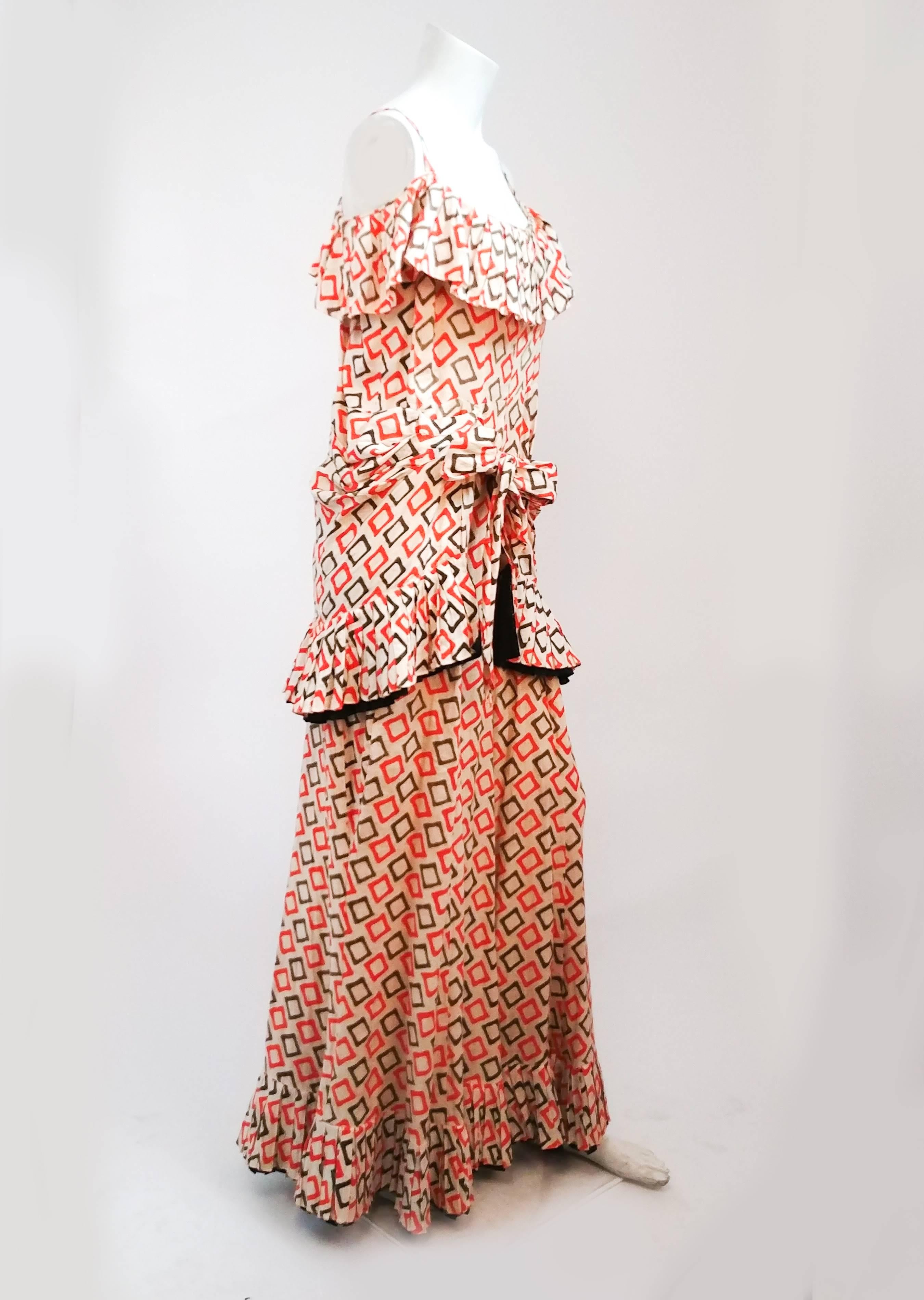 Geometrisches Kleid aus bedruckter Baumwolle aus den 1930er Jahren (Beige) im Angebot