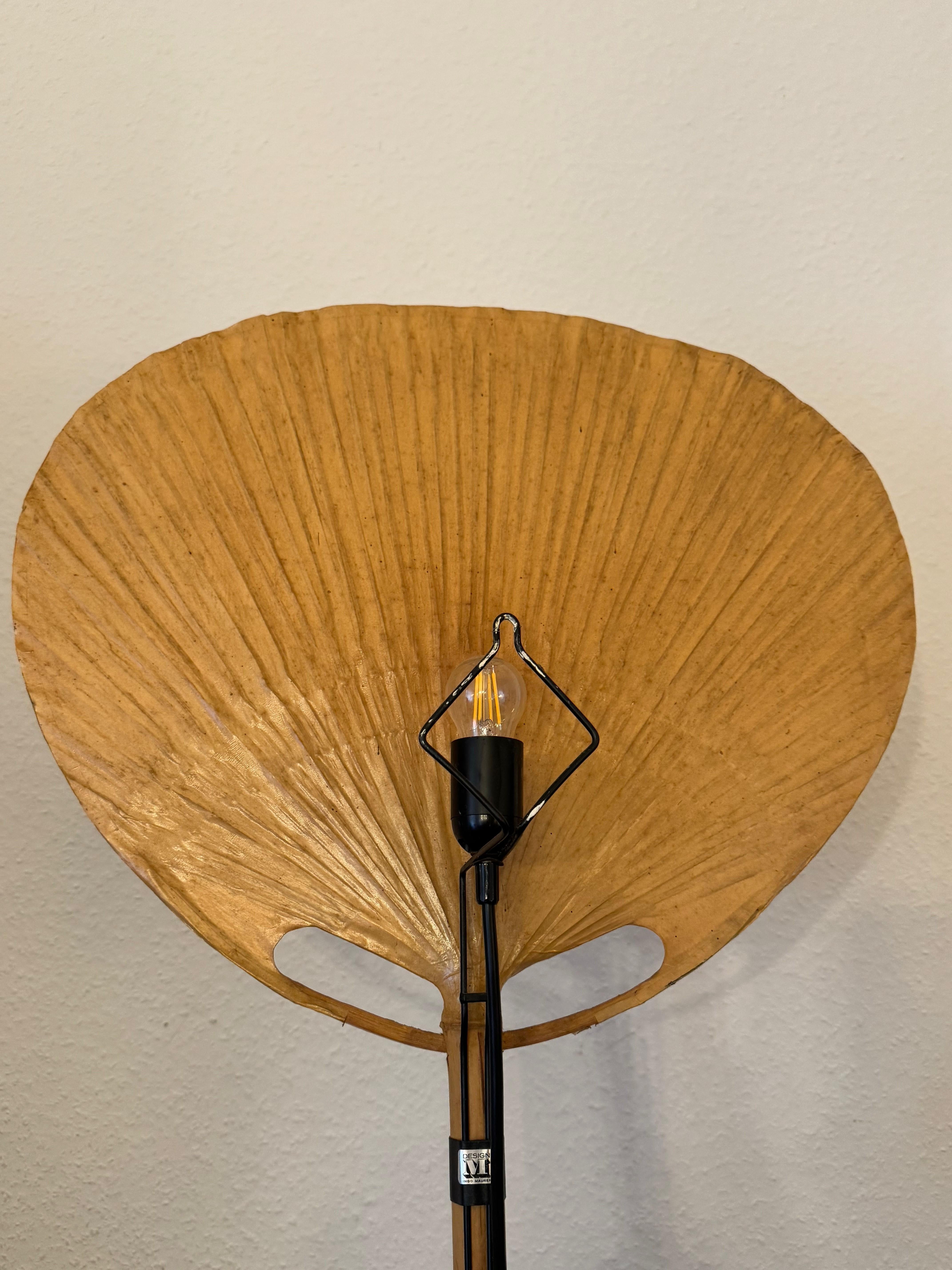 Ingo Maurer - signierte Uchiwa- Wandleuchten von M Design In Good Condition In Saarbrücken, SL