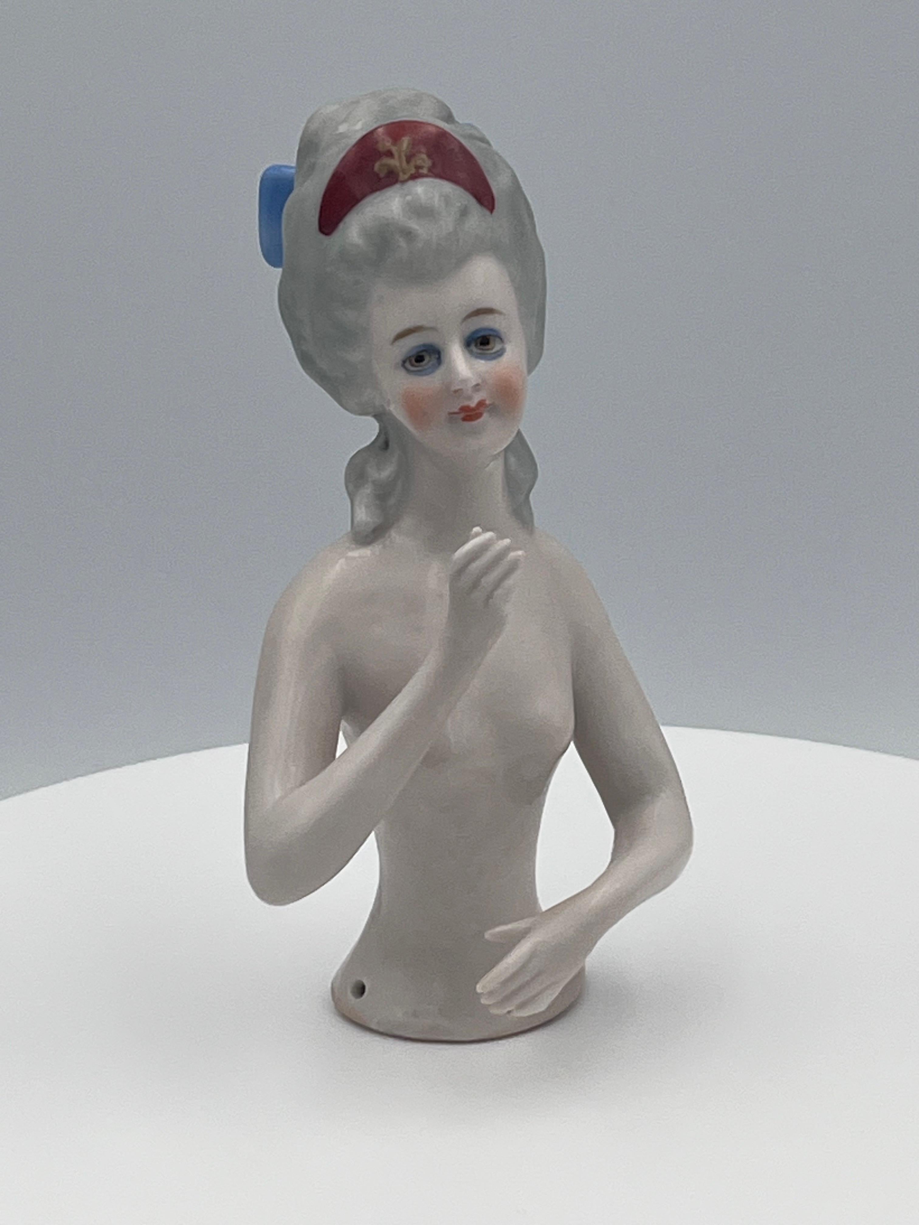 Milieu du XXe siècle Half Doll allemande Art Déco des années 1930 en vente