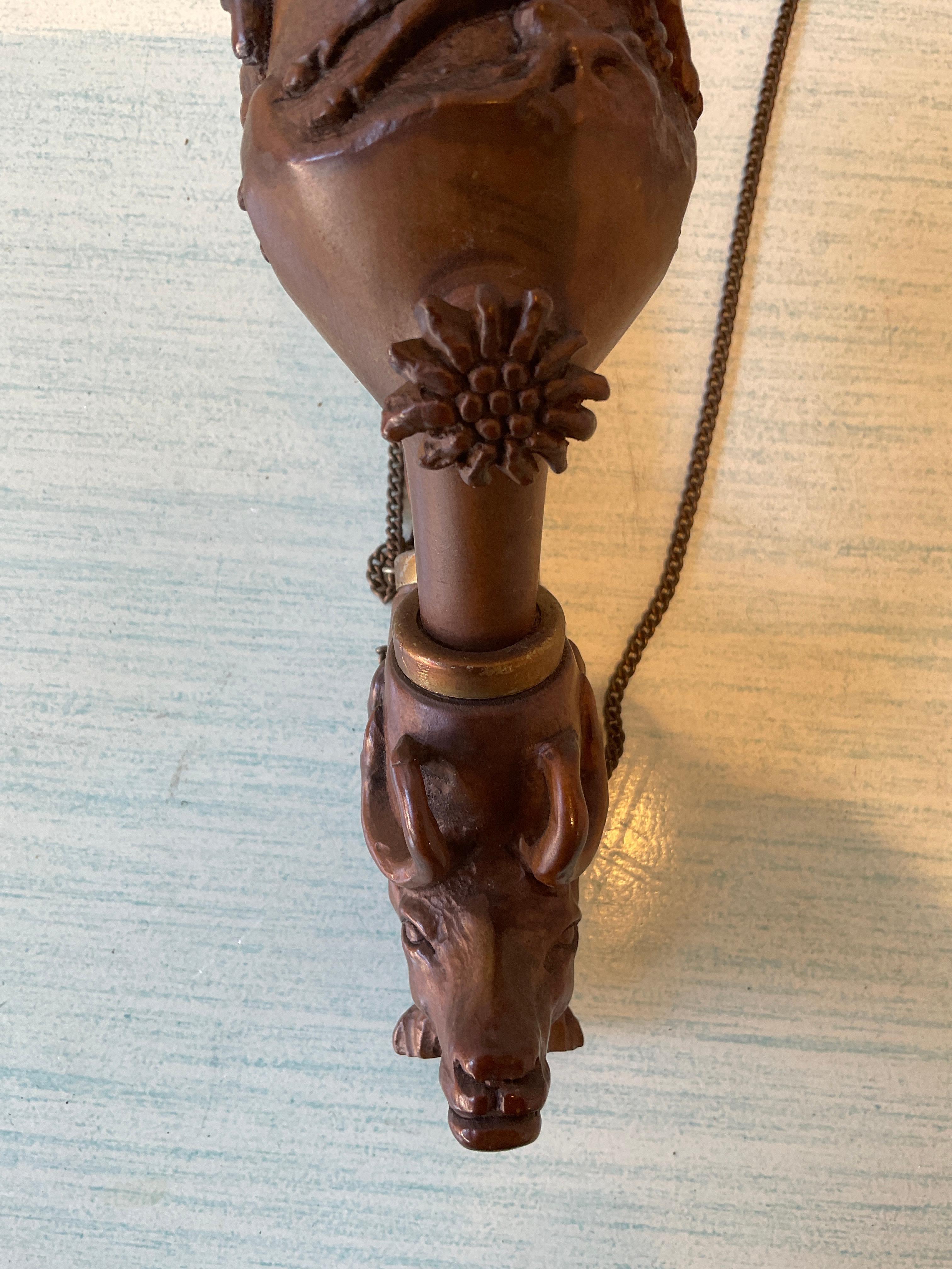 Mid-20th Century 1930s German Black Forest Hand Carved Wood Pipe For Sale