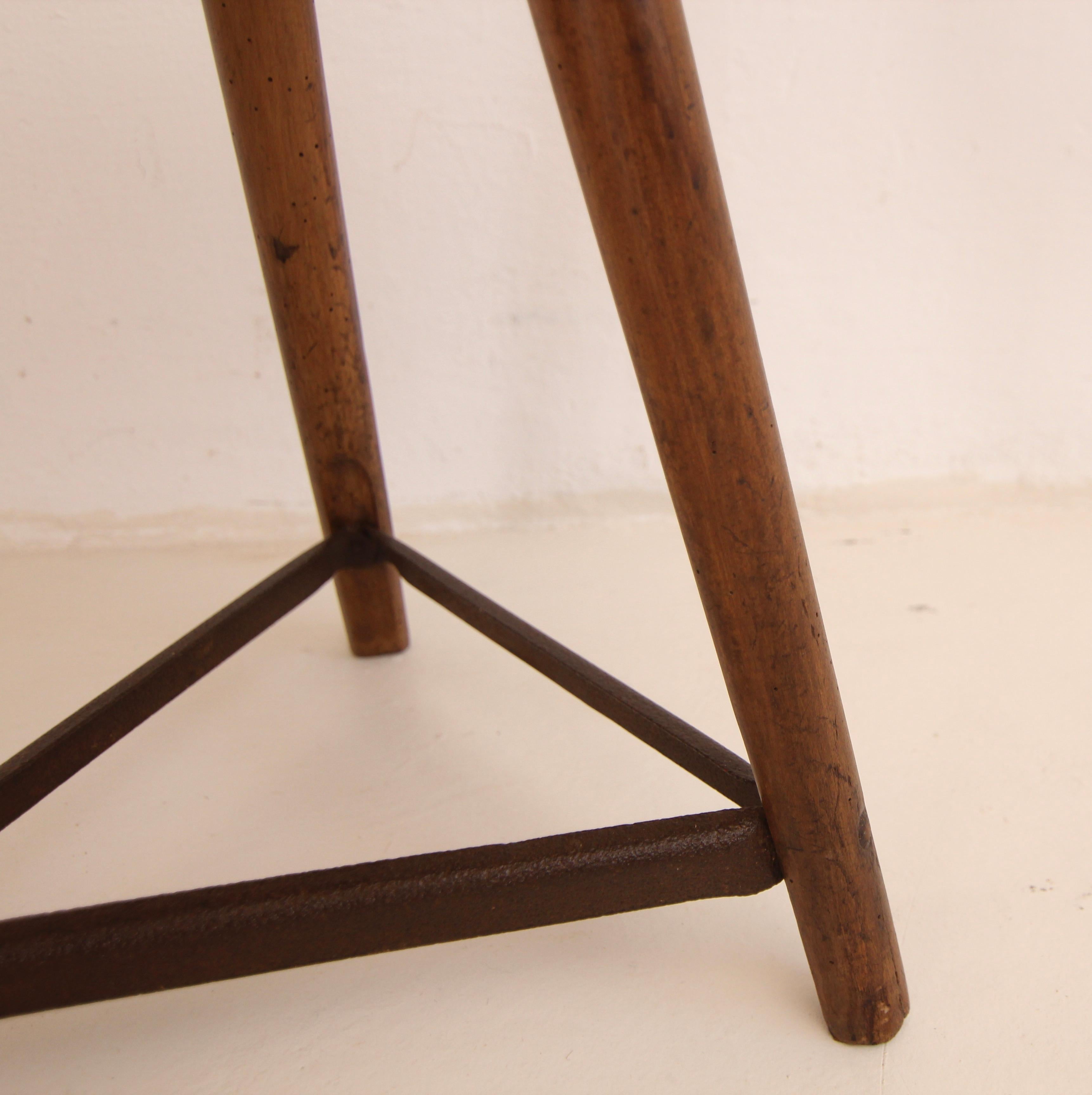 1930`s German Industrial AMA Tripod Wooden Stool For Sale 7