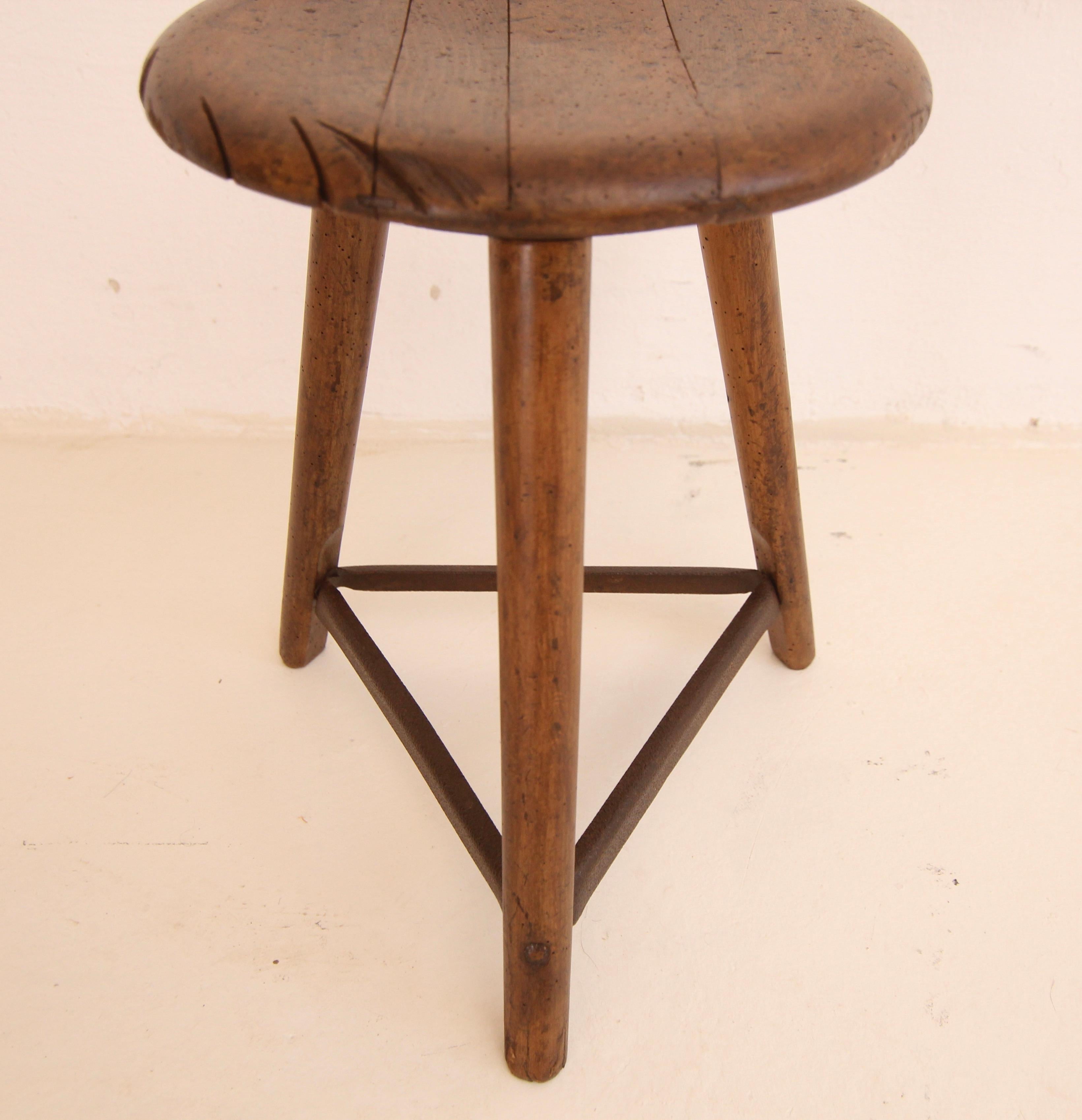 1930`s German Industrial AMA Tripod Wooden Stool For Sale 9