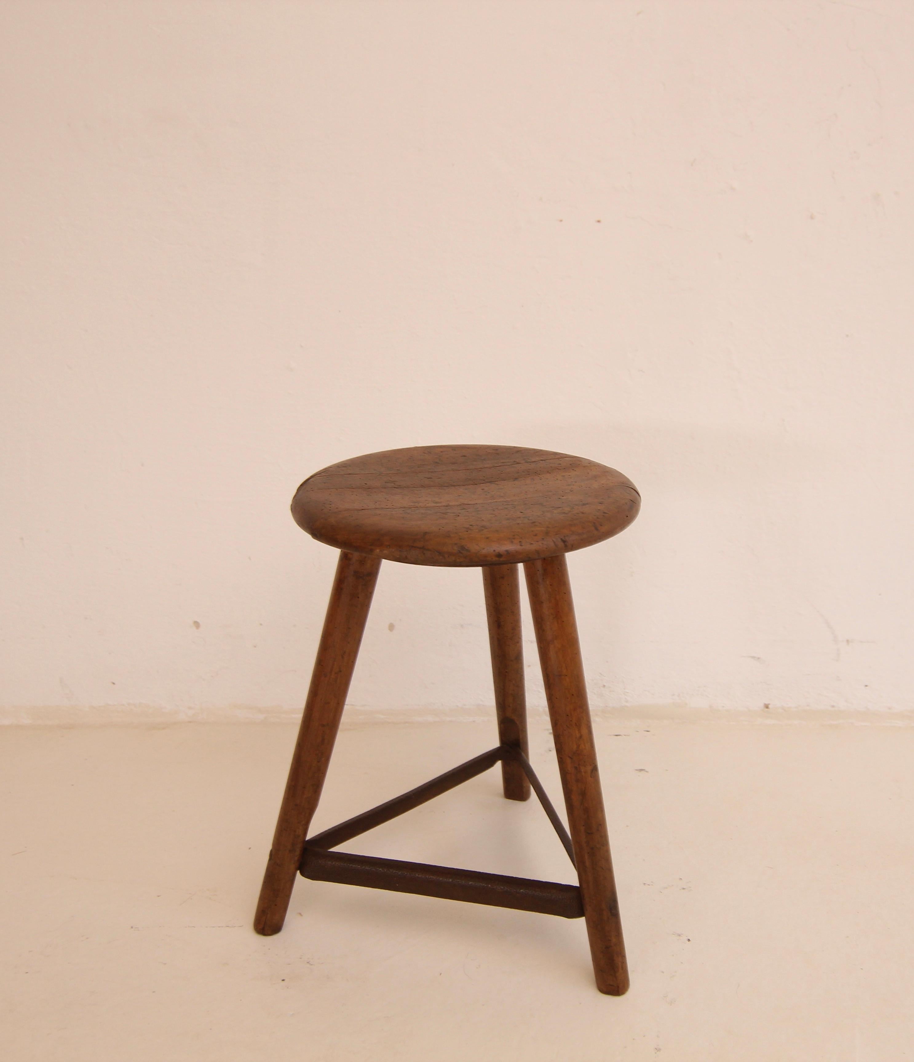 1930`s German Industrial AMA Tripod Wooden Stool For Sale 12