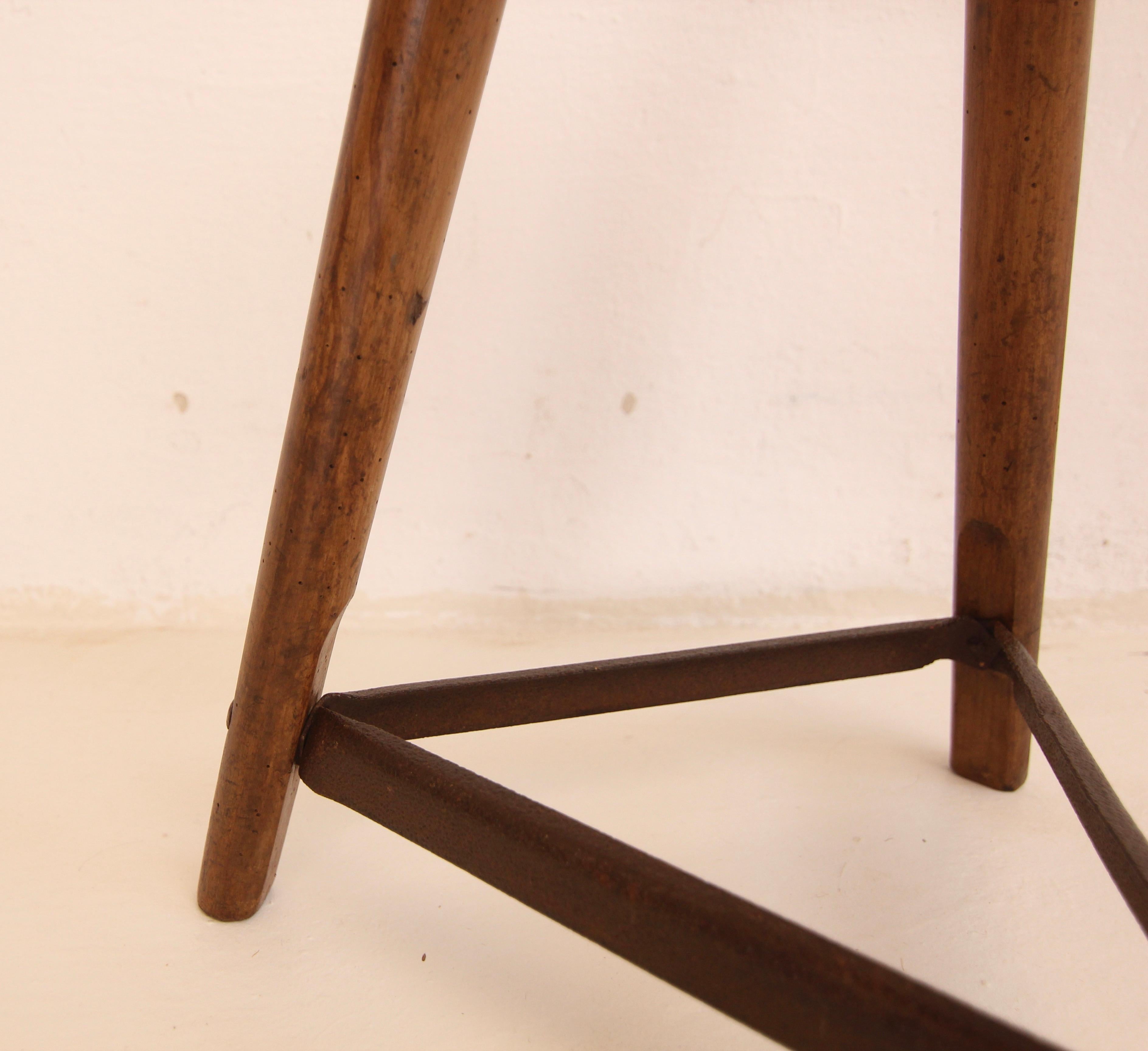 1930`s German Industrial AMA Tripod Wooden Stool For Sale 3
