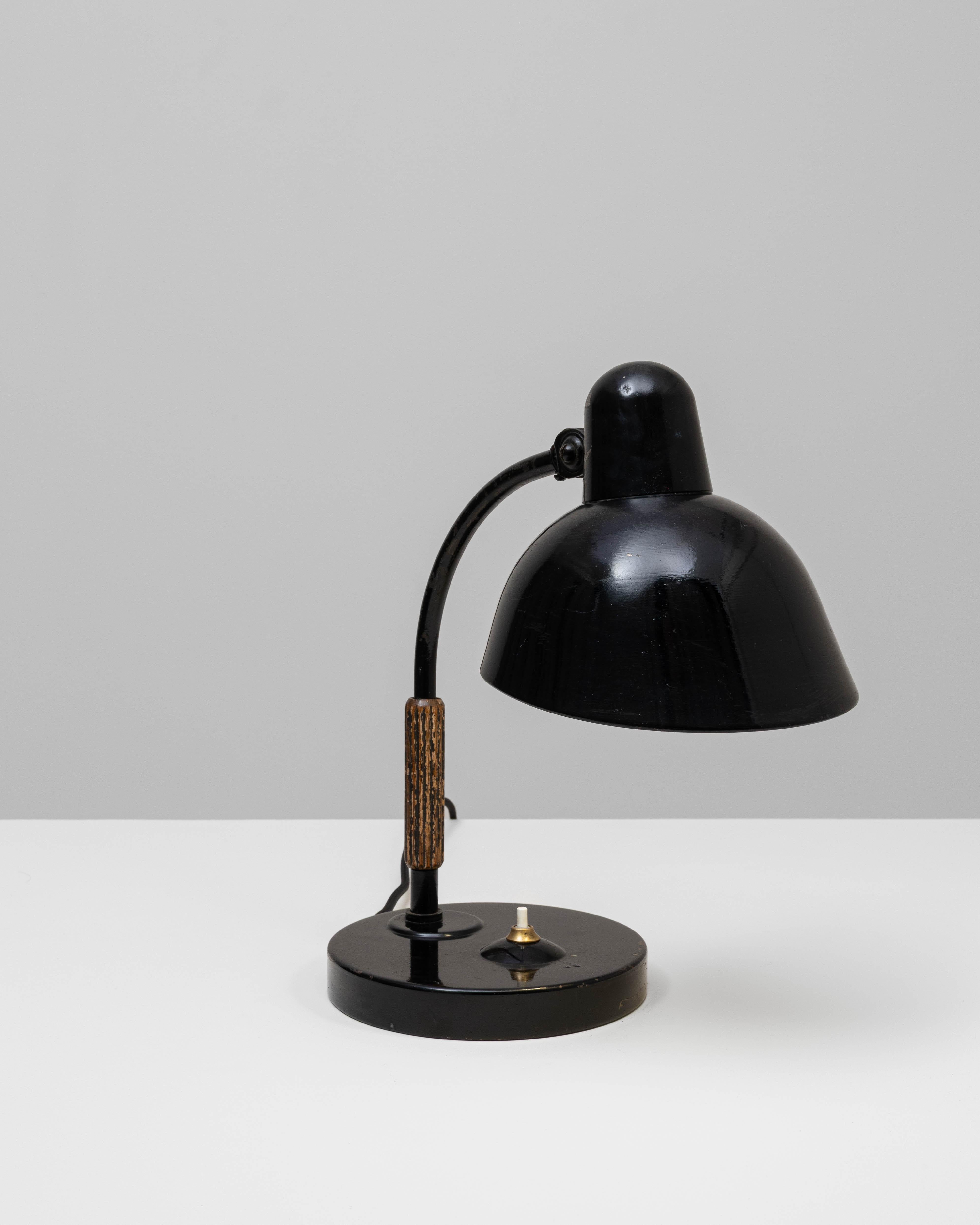 Lámpara de mesa alemana de metal modelo L99 de los años 30, de Siemens en venta 4