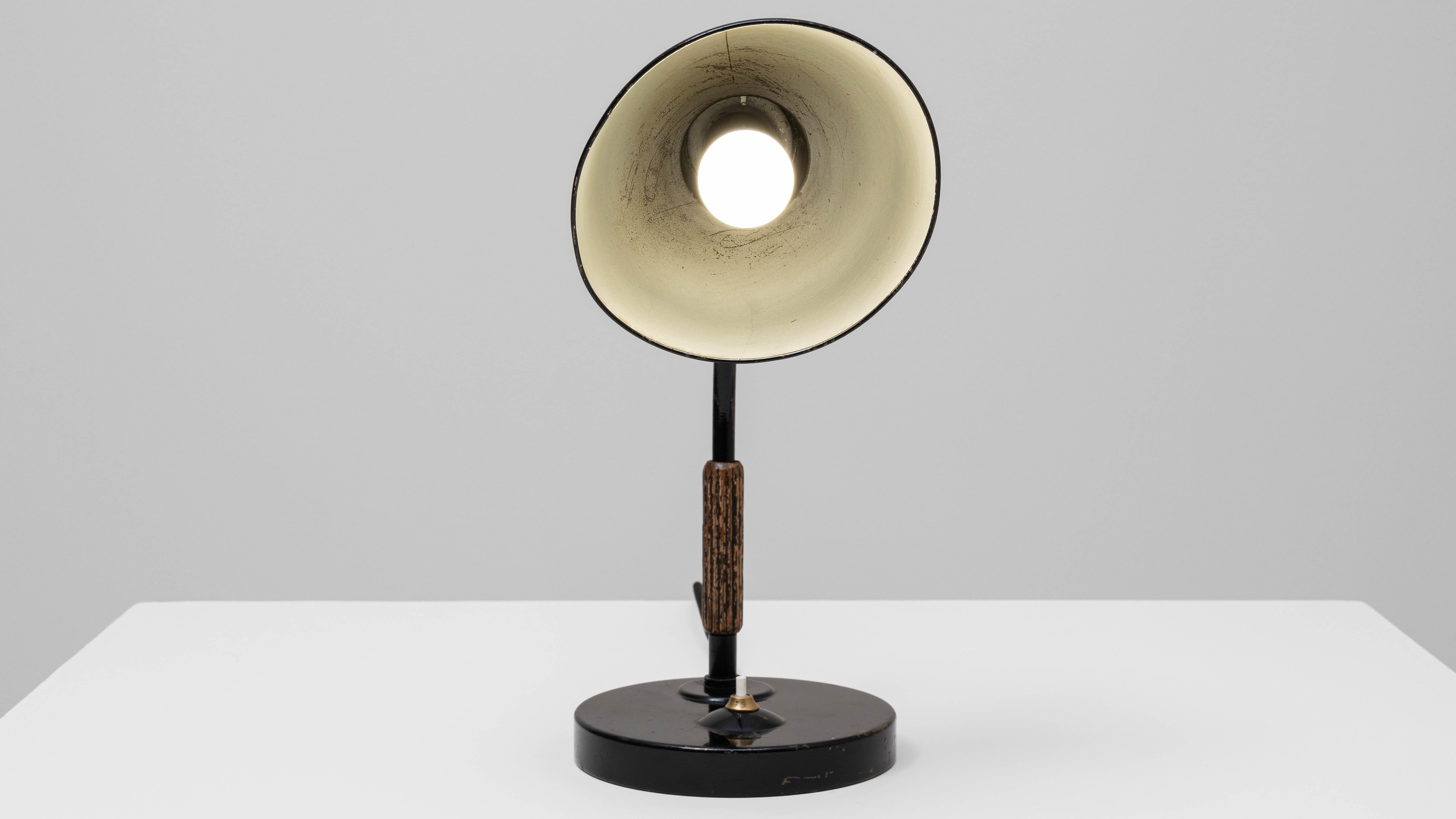 Lámpara de mesa alemana de metal modelo L99 de los años 30, de Siemens en venta 9