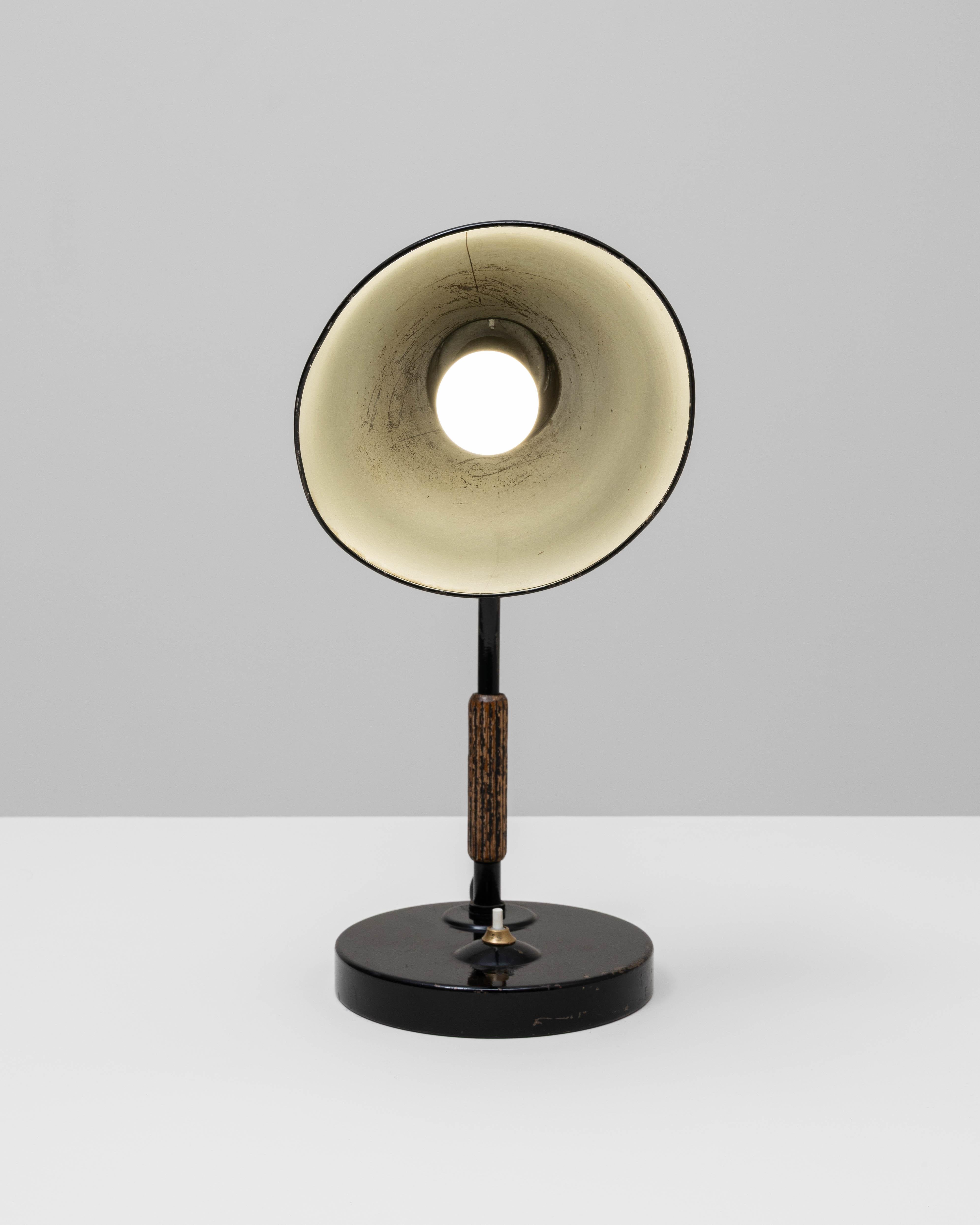 Lámpara de mesa alemana de metal modelo L99 de los años 30, de Siemens siglo XX en venta