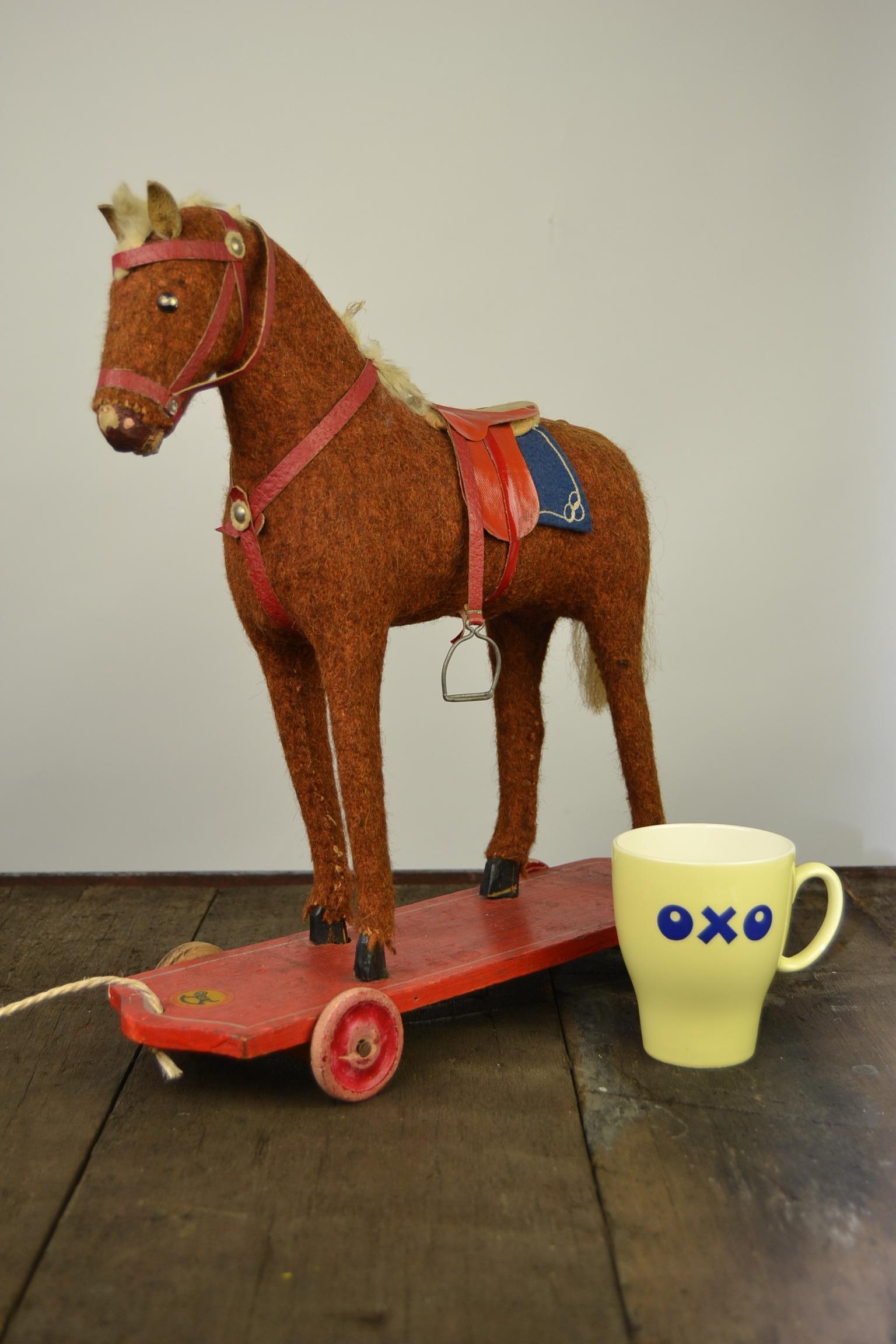1930s German Pull Toy Horse , Burlap Over Wood For Sale 10