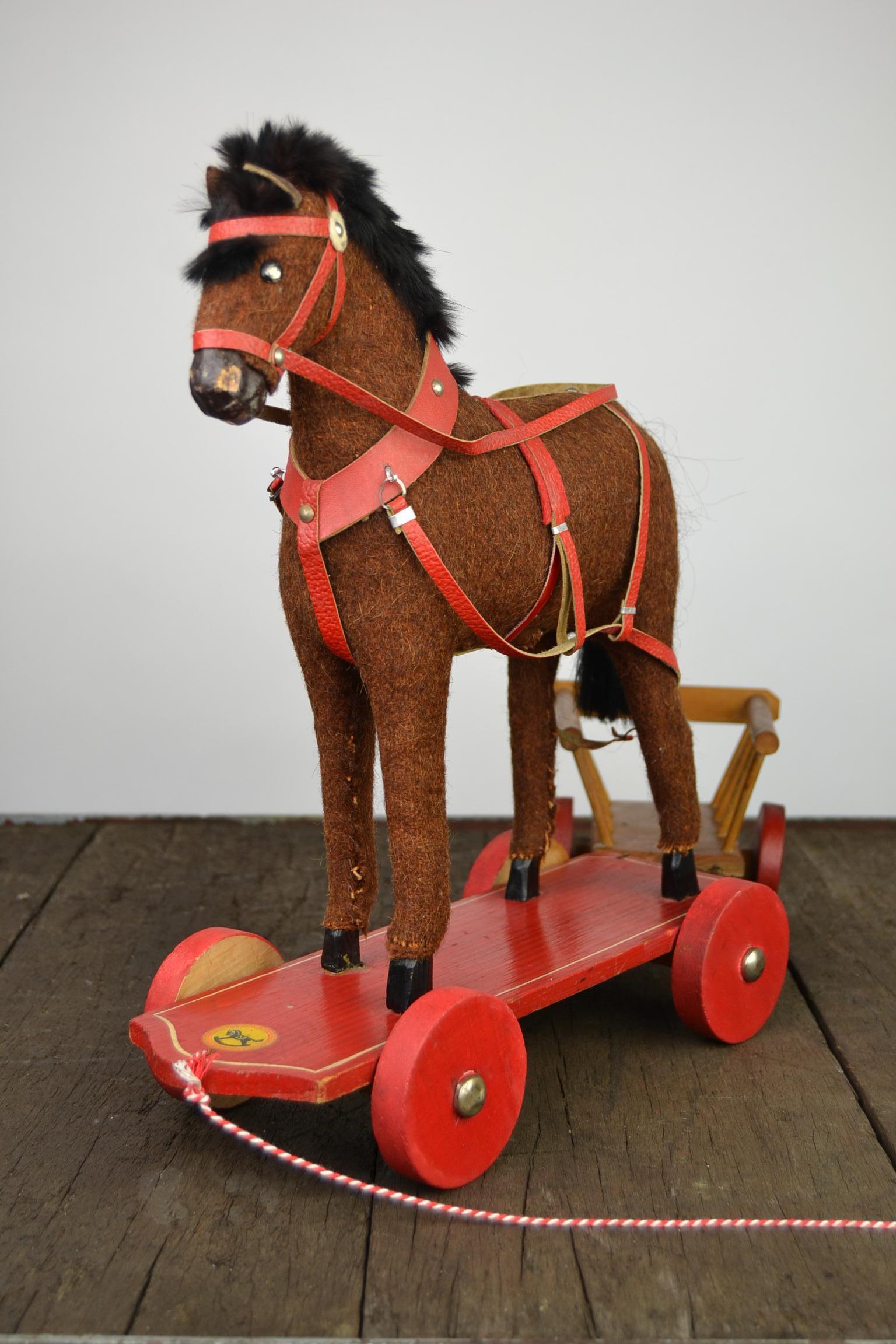 1930s German Pull Toy Horse with Cart, Burlap over Wood For Sale 4