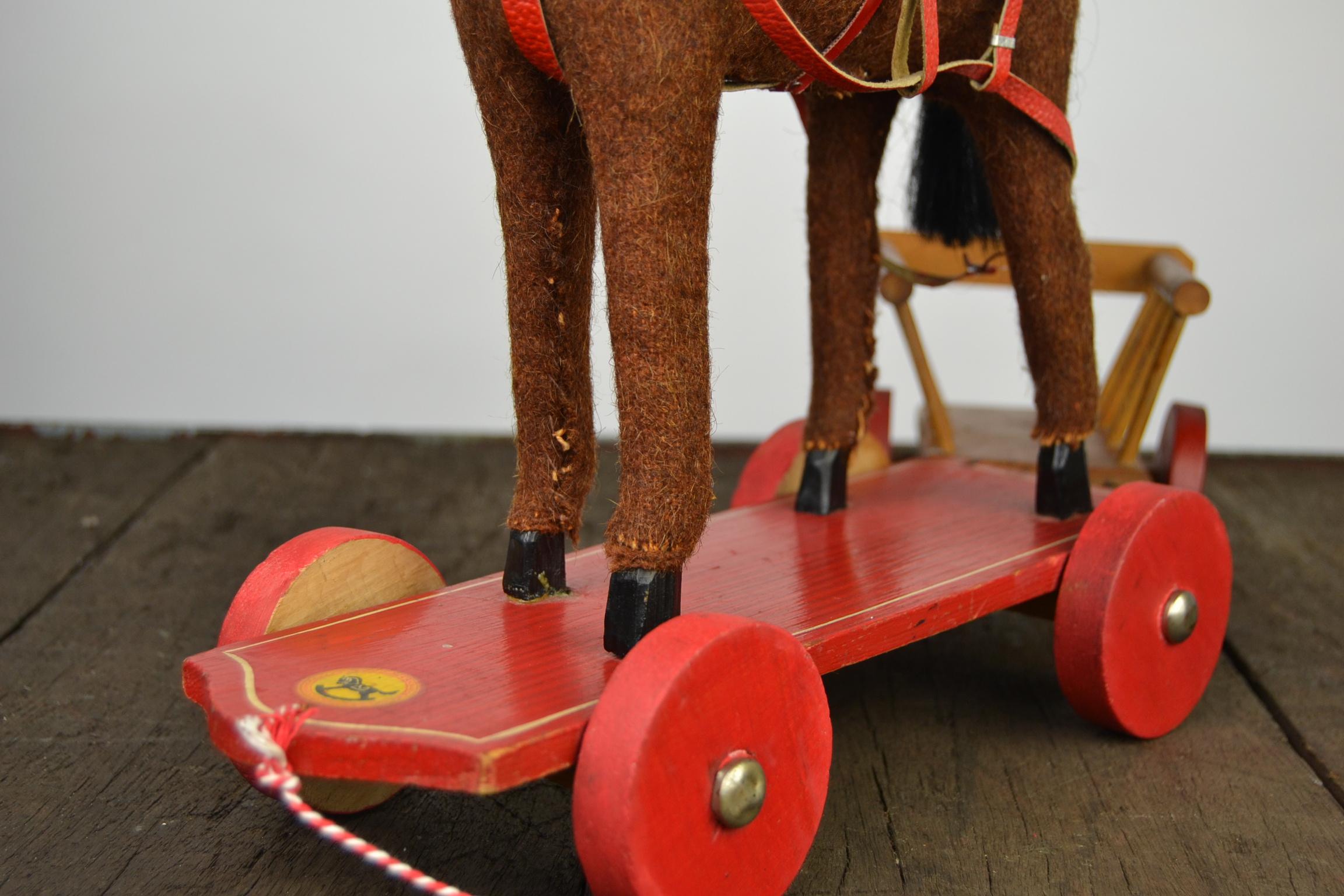1930s German Pull Toy Horse with Cart, Burlap over Wood For Sale 6