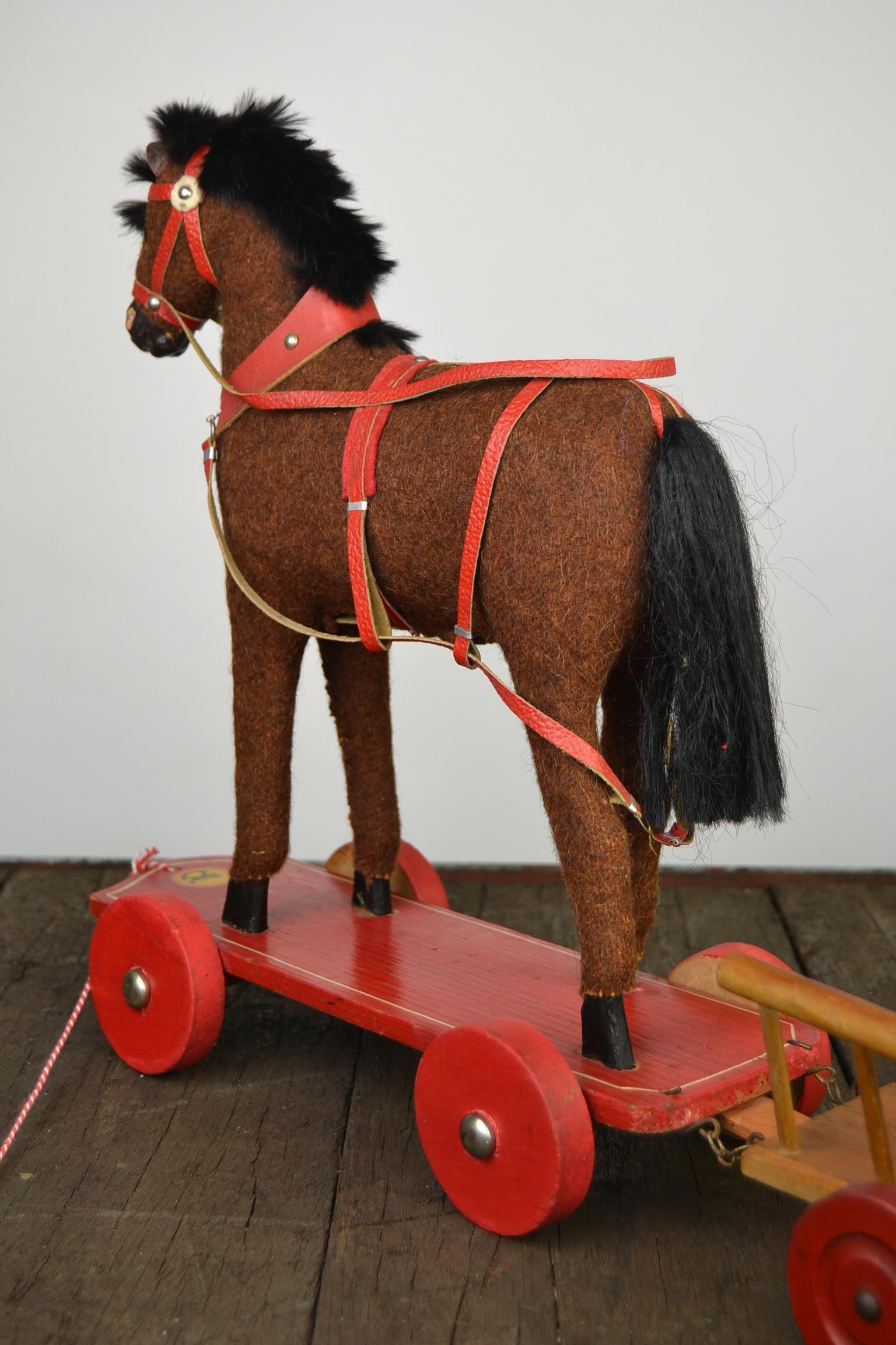 1930s German Pull Toy Horse with Cart, Burlap over Wood For Sale 8
