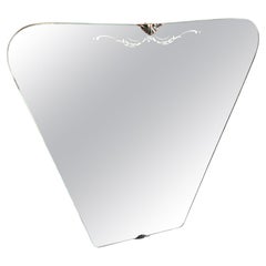 1930s Gio Ponti Style Art Deco Verre gravé et laiton Italian Wall Mirror