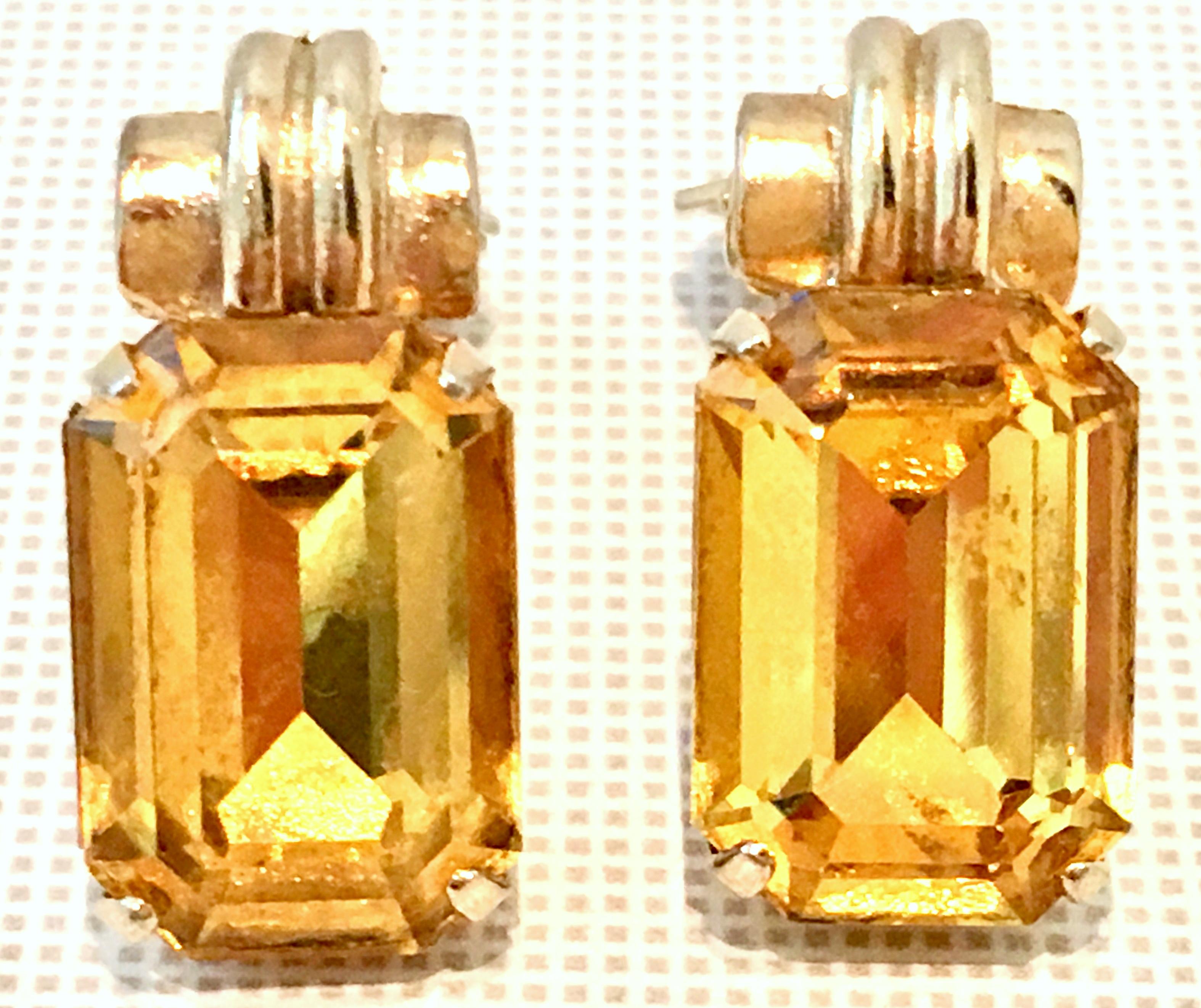 1930'S Gold & Citrine Art Glass Earrings By, Coro In Good Condition For Sale In West Palm Beach, FL