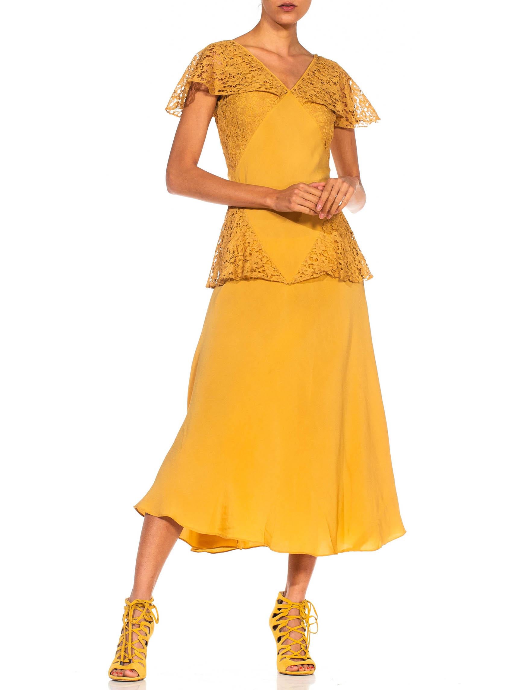1930S Golden Yellow Bias Cut Rayon & Silk Faille Lace Peplum Dress In Excellent Condition In New York, NY