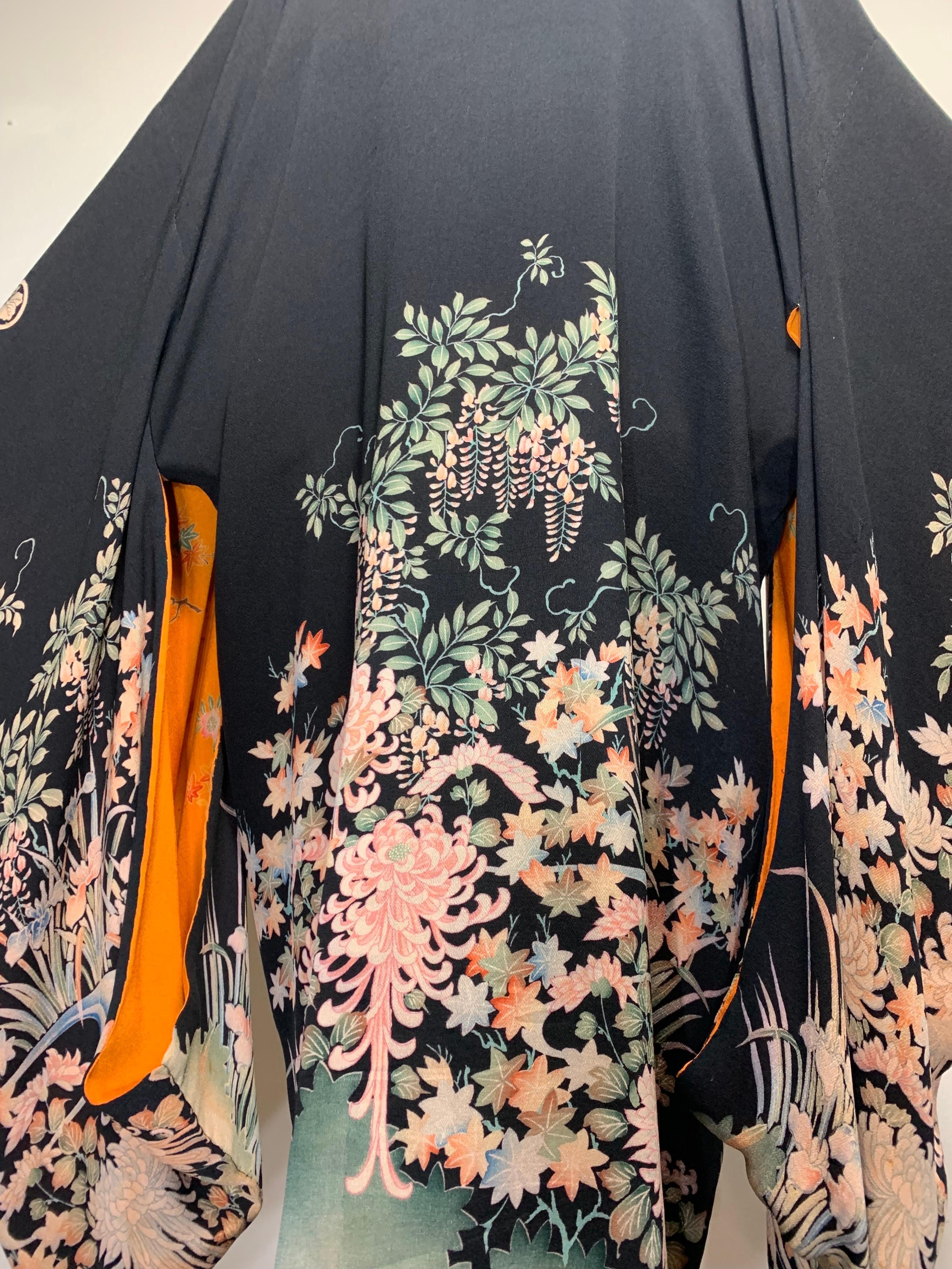 1930s Gorgeous Completely Reversible Silk Print Kimono in Marigold & Black In Excellent Condition For Sale In Gresham, OR