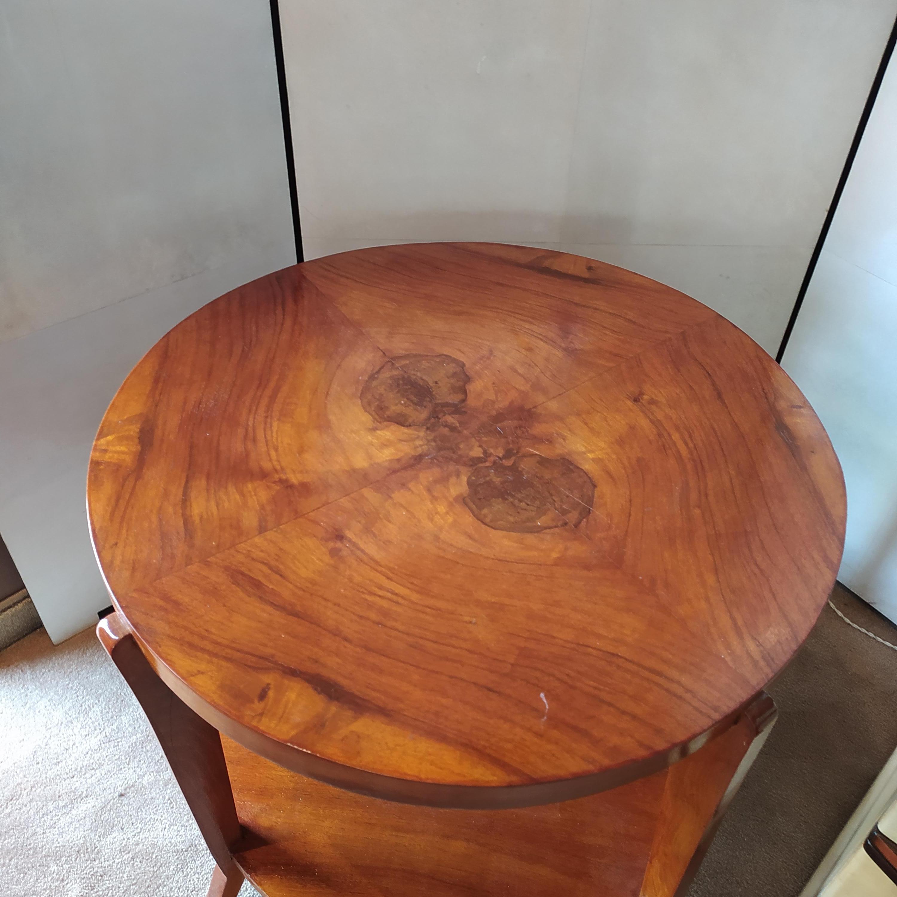 European 1930s Gorgeous Italian Table in Excellent Condition For Sale