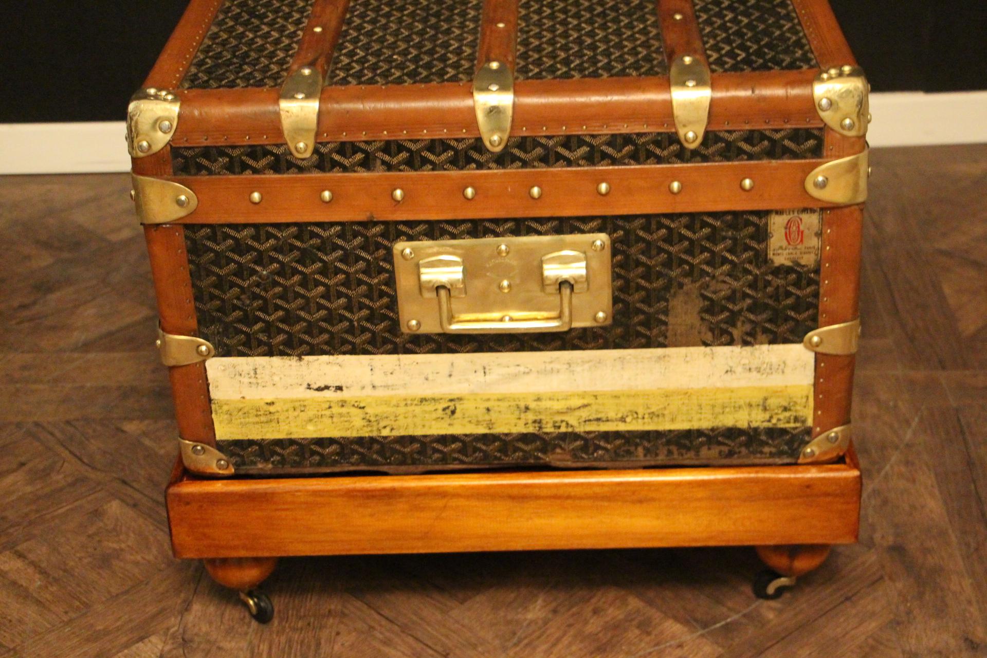 1930s Goyard Cabin Trunk, Goyard Trunk in Chevrons Canvas 5