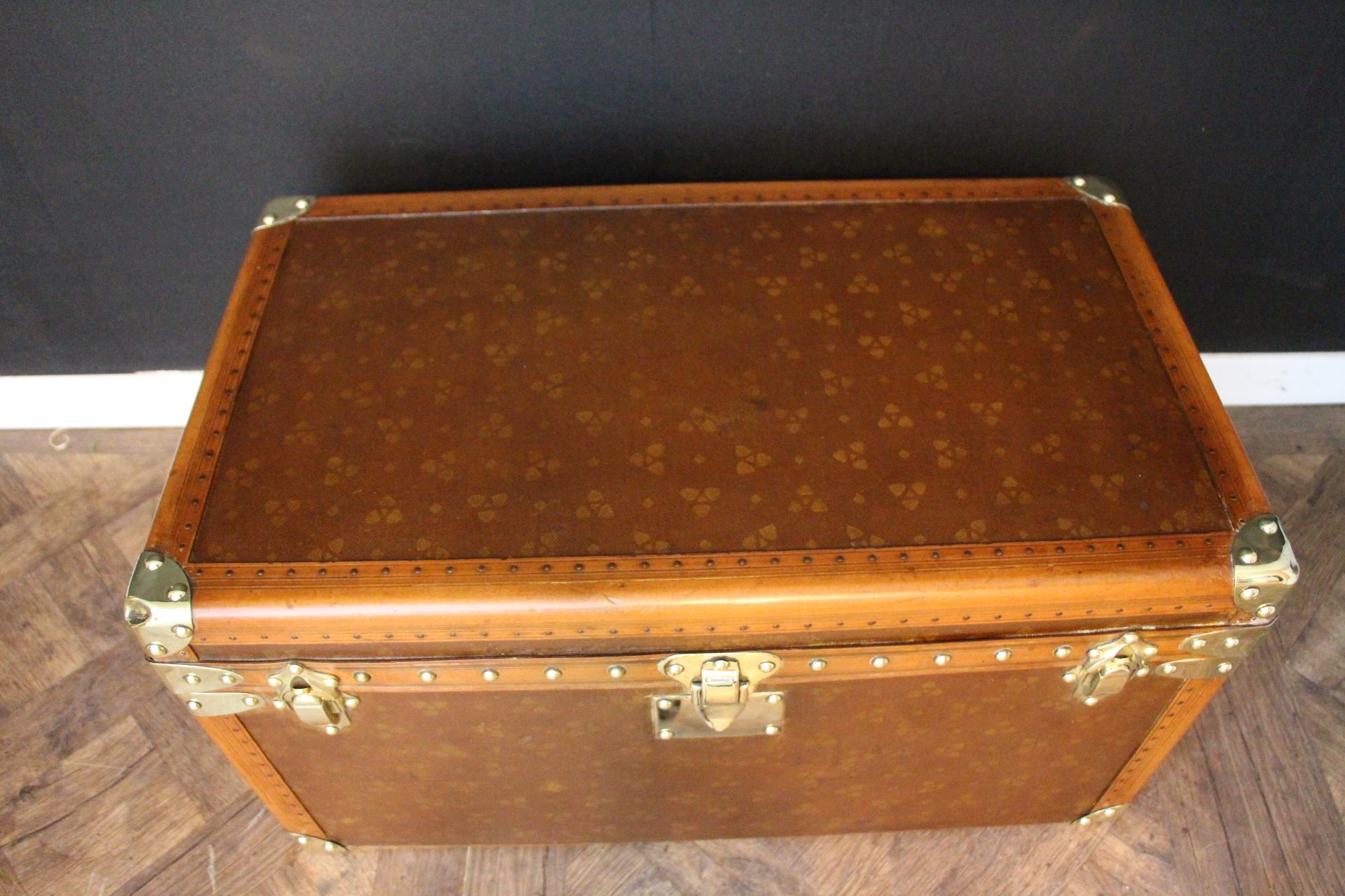 1930's Shoe Trunk in Brown Canvas, Au Touriste Trunk, Steamer Trunk 2