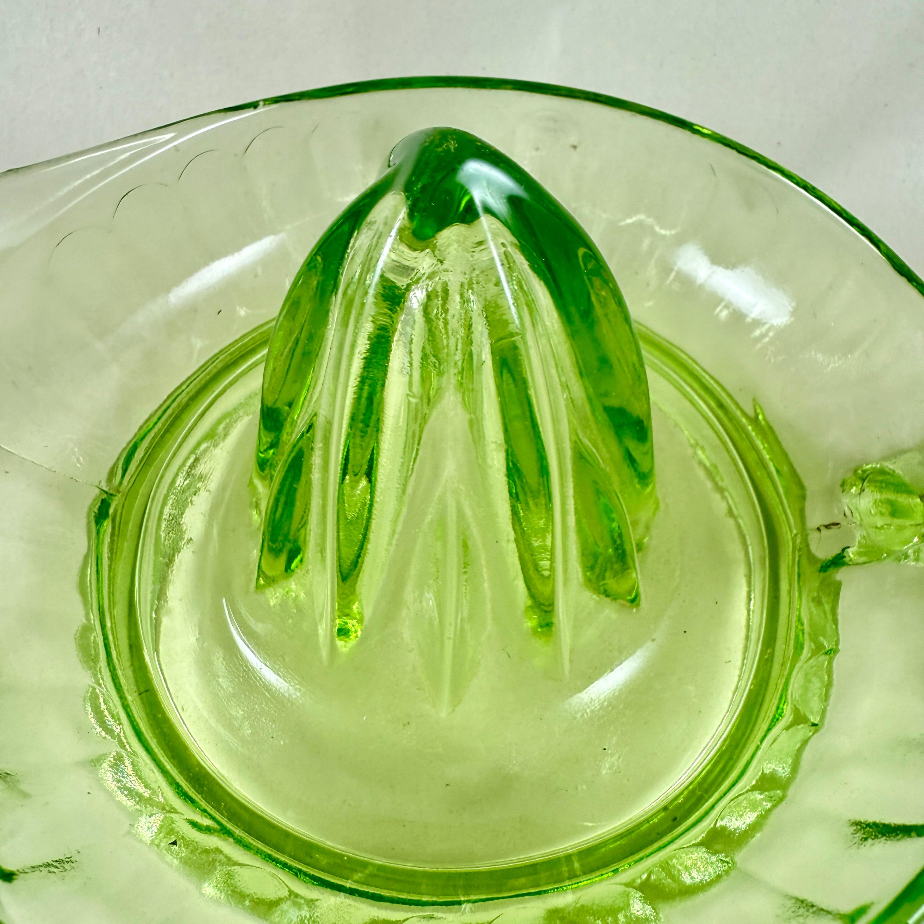 1930s Green Uranium Glass Citrus Reamer or Juicer For Sale 1