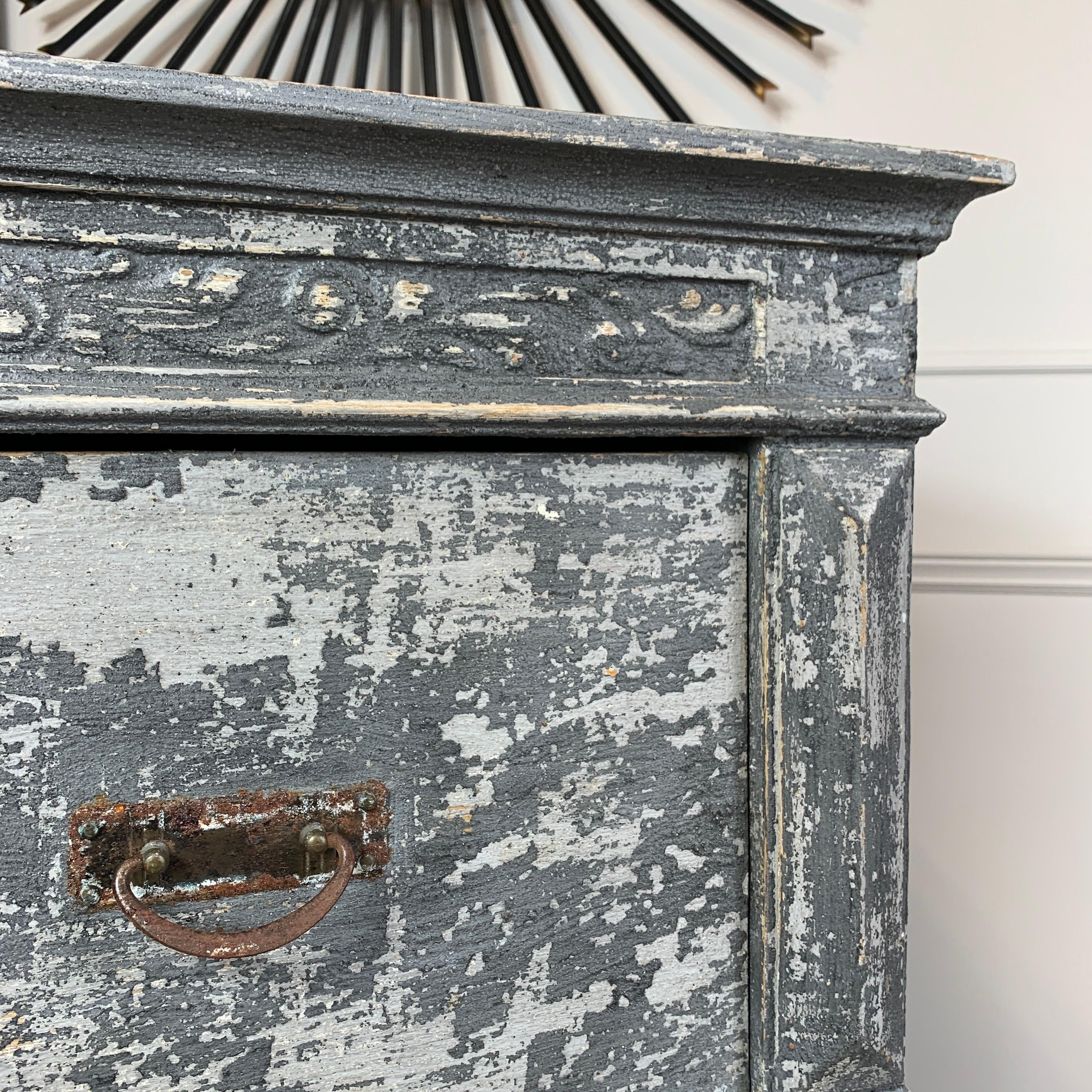 Wood 1930's Grey Painted Chest of Drawers,  French  For Sale