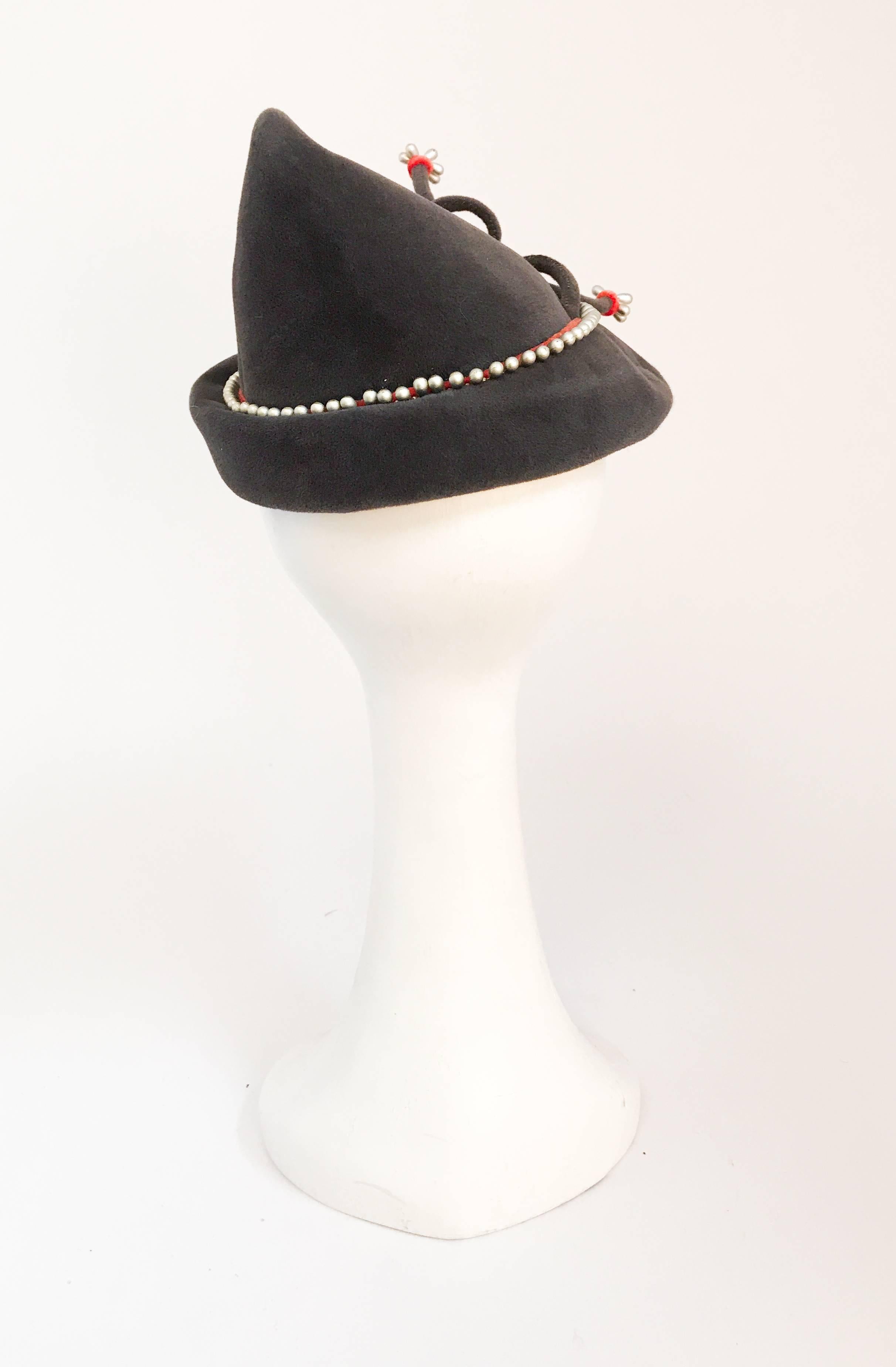 Gray 1930s Grey Wool Fur Felt Hat with Pearl and Velvet Accents