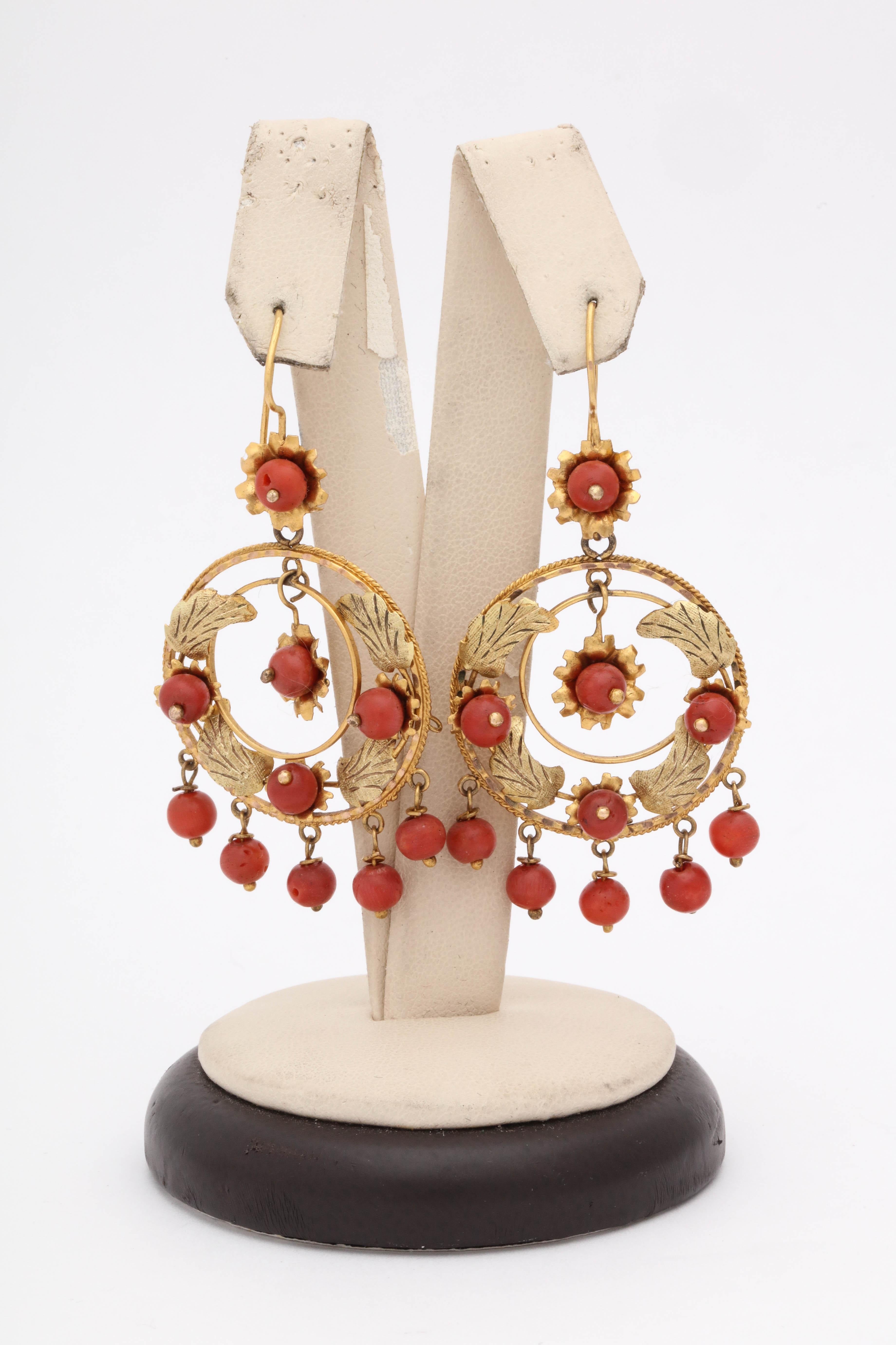 One Pair Of Ladies 18kt Gold Moveable And Flexible Gypsy Style Earrings Embellished With Twenty Coral Beads And Exhibiting Beautiful Handmade Leaf Design Gold Workmanship. For Pierced Ears Only With Shephards Hook Backing. Made In America In The