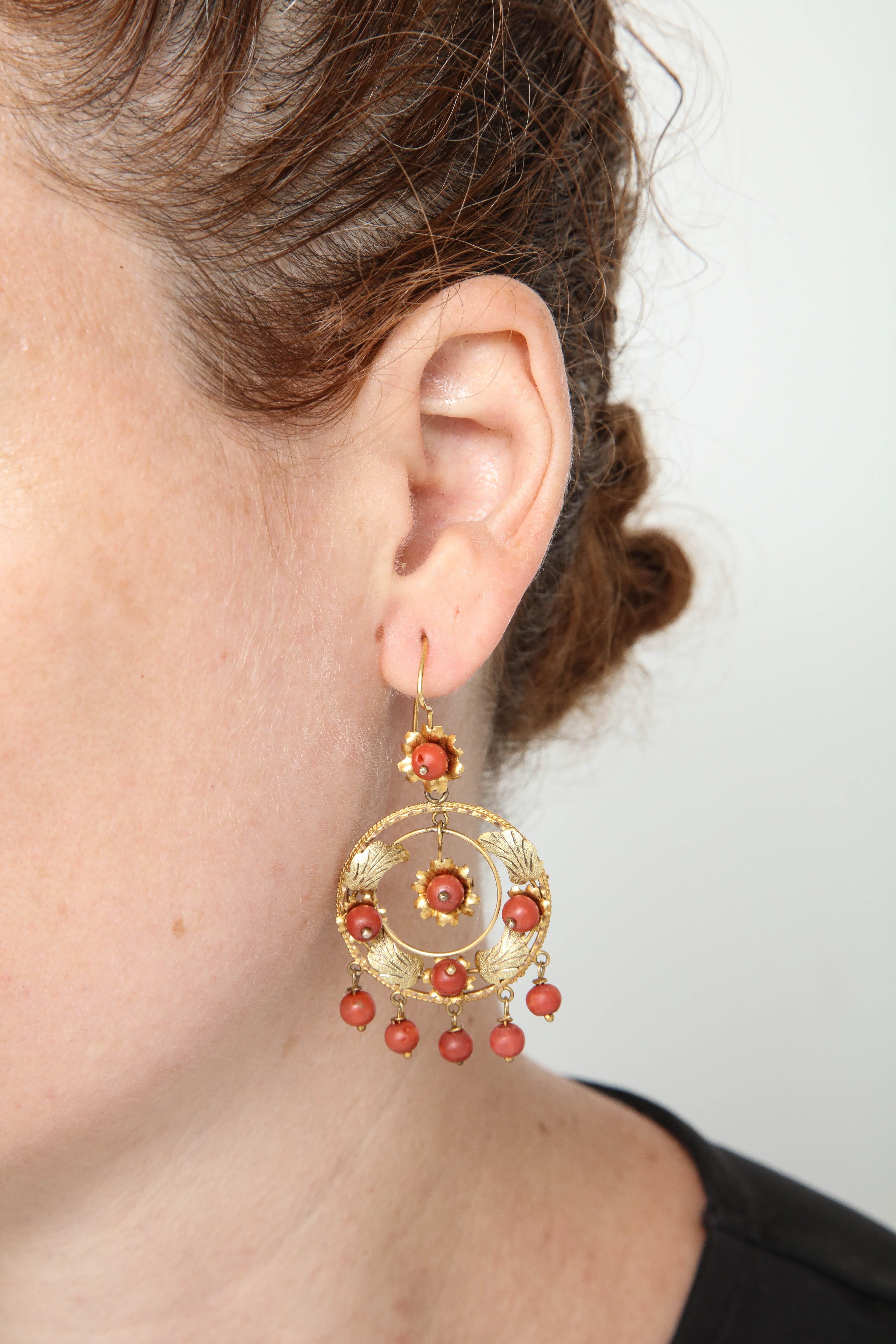 1930s Gypsy Style Coral Beads and Gold Hanging Flexible and Moveable Earrings 3
