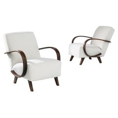 1930s H-410 Armchairs by J. Halabala, A Pair