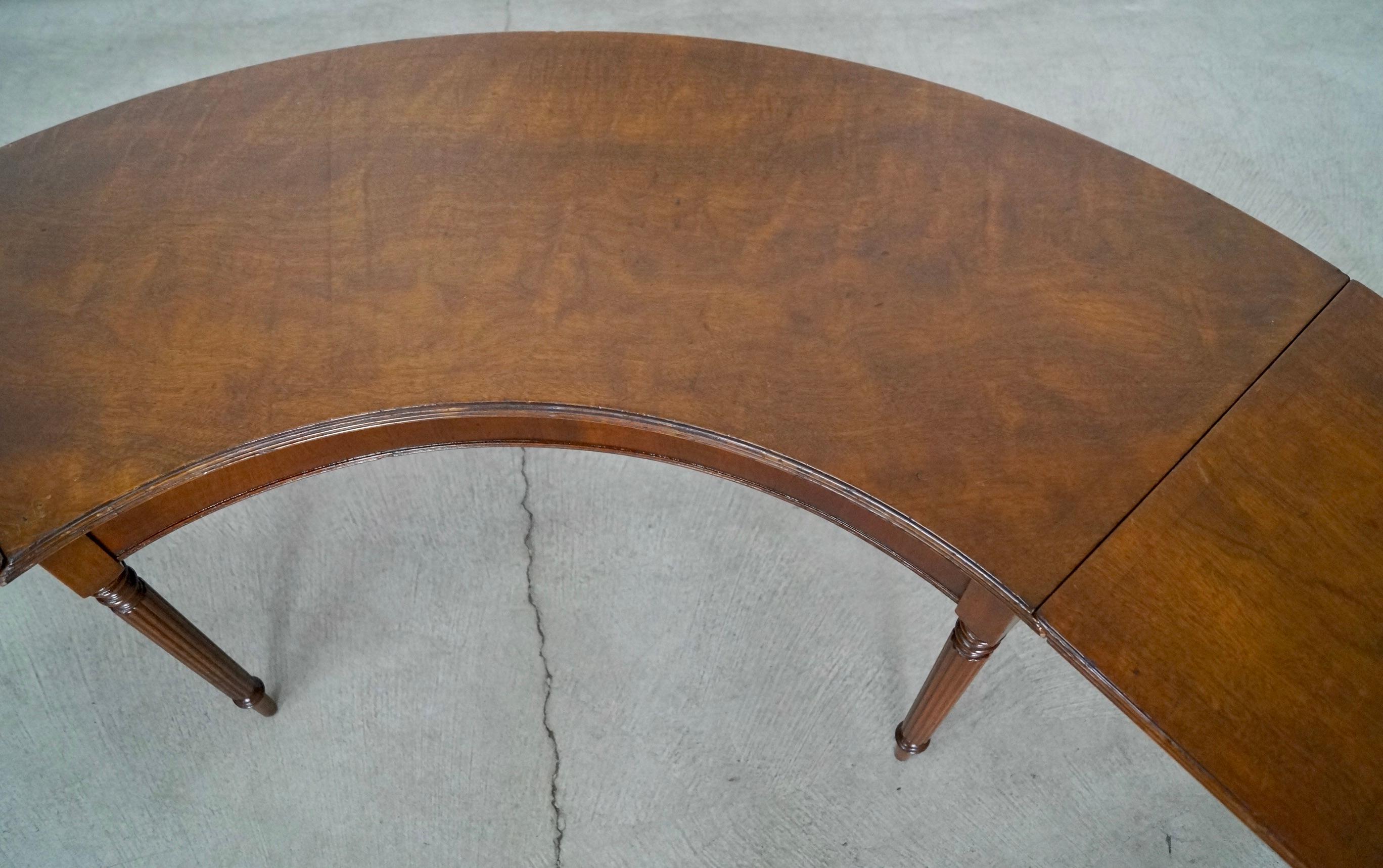 1930's Half-Moon Drop-Leaf Federal Coffee Table For Sale 5