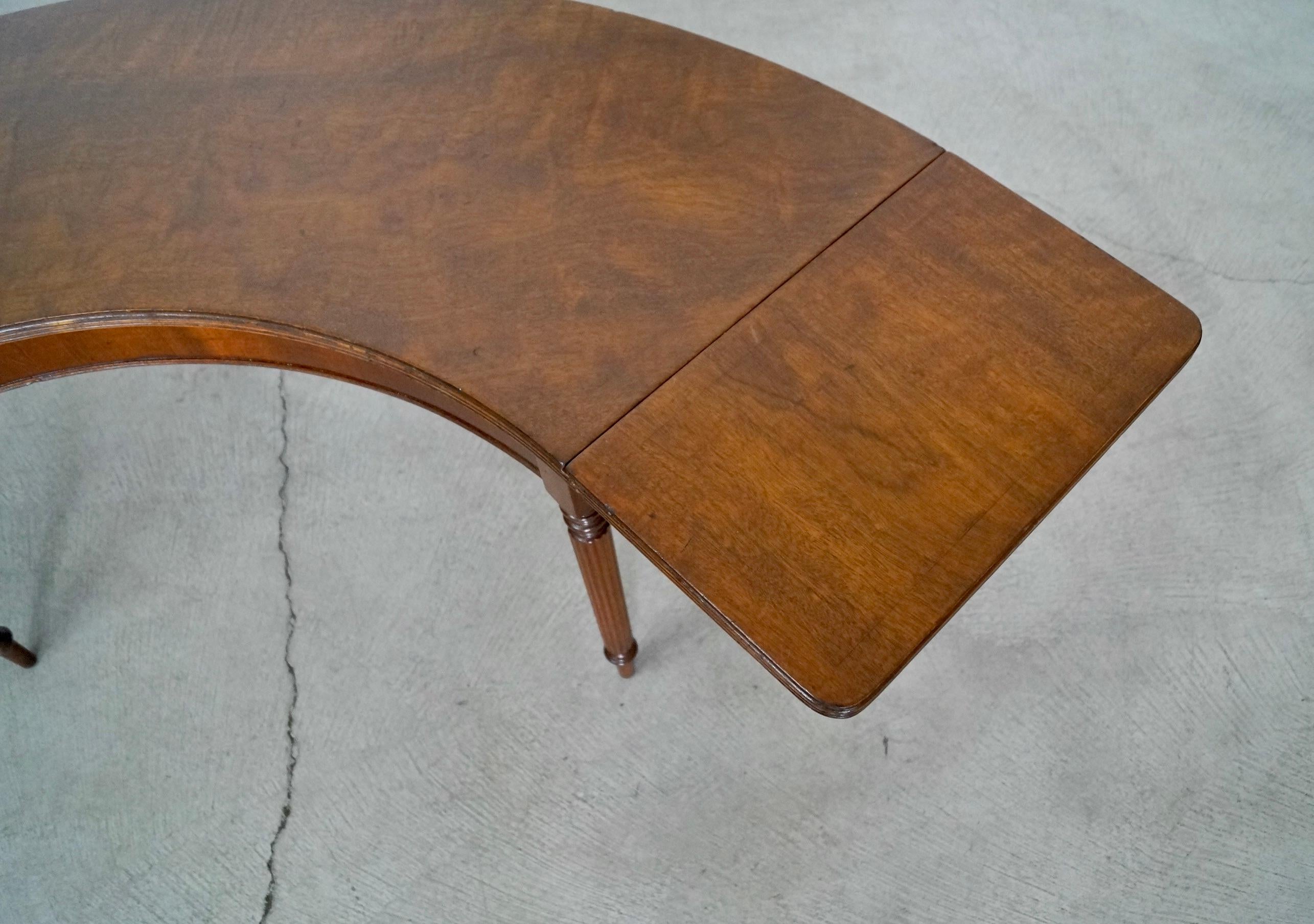 1930's Half-Moon Drop-Leaf Federal Coffee Table For Sale 6