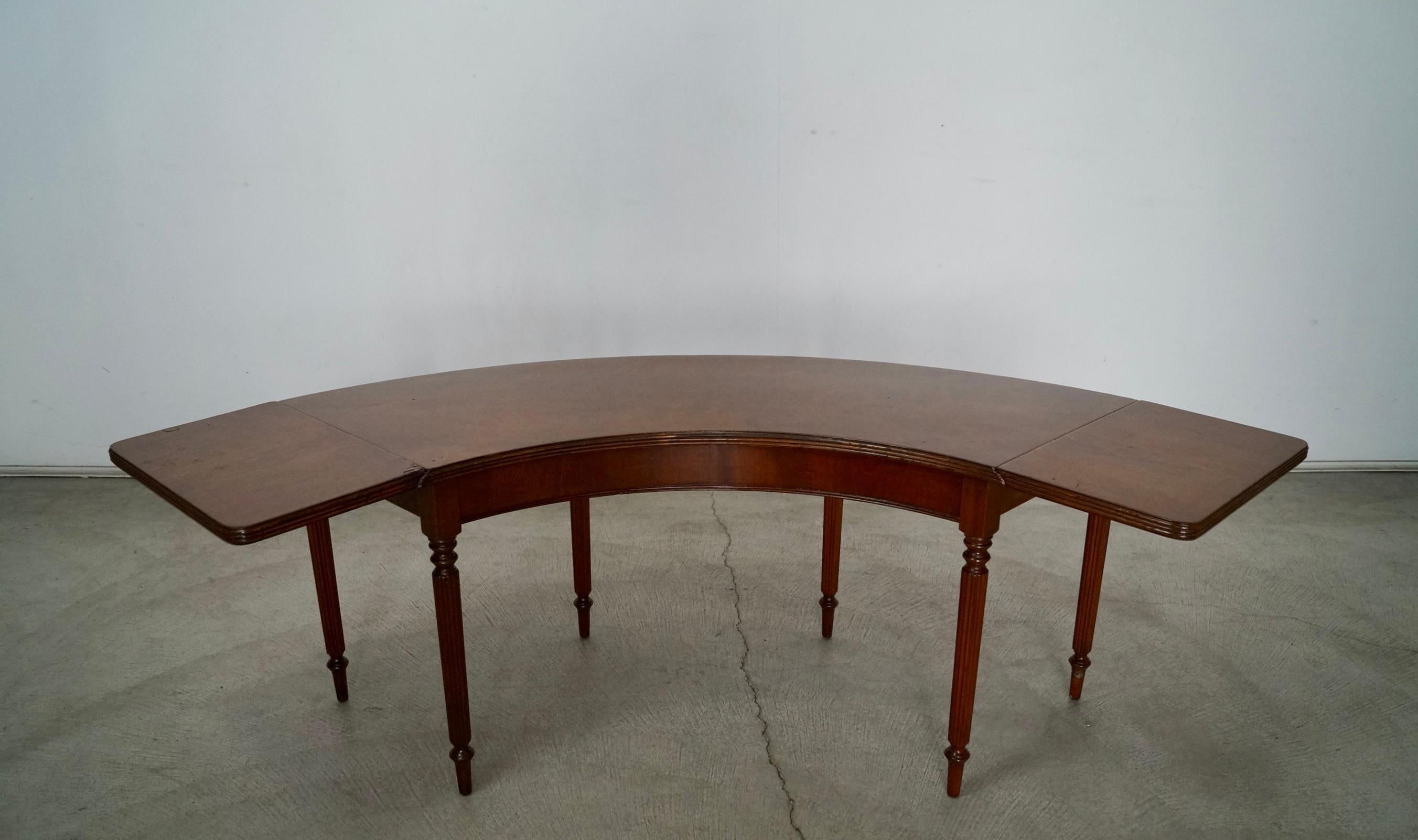 American 1930's Half-Moon Drop-Leaf Federal Coffee Table For Sale