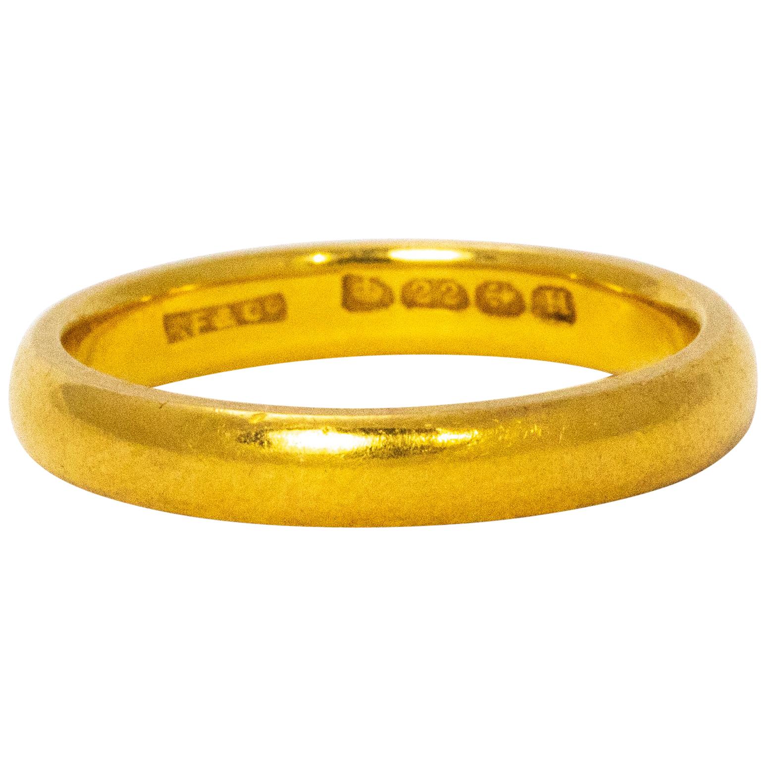 1930s Hallmarked 22 Karat Yellow Gold Wedding Band