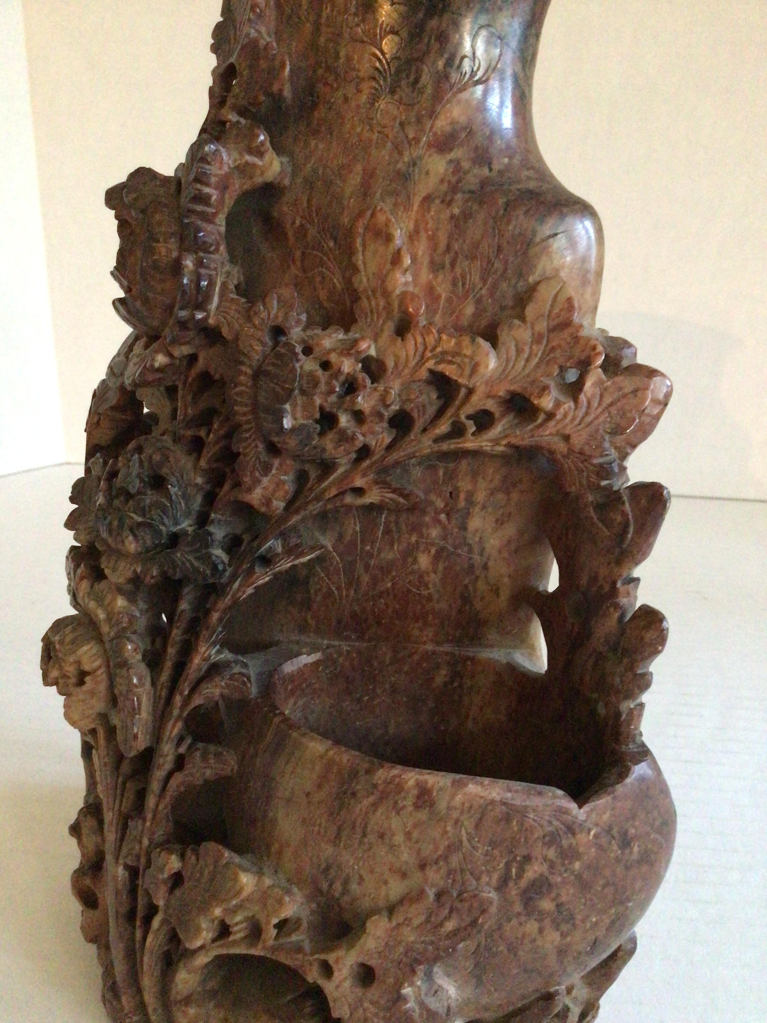 Vaso in pietra ollare intagliato a mano del 1930 in vendita 1