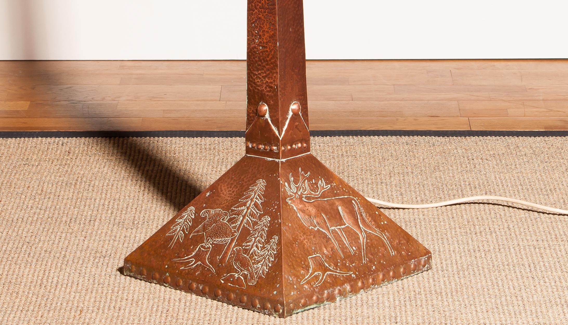 1930s, Hand-Hammered Red Copper and Tiffani Style Art Deco Floor Lamp, Sweden 3