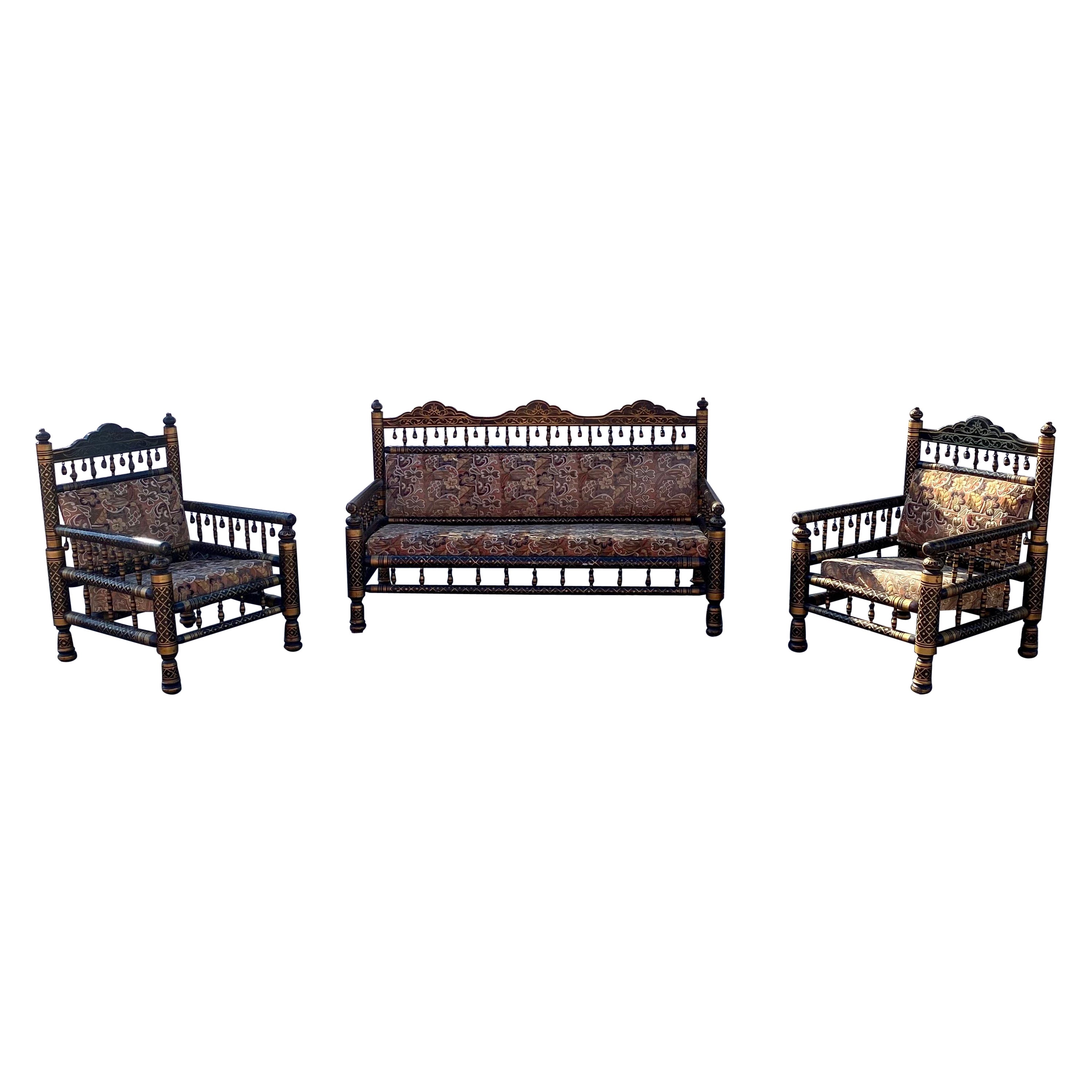 Chaises de canapé des années 1930 peintes à la main, à motifs floraux Punjabi et Chinoiserie en vente