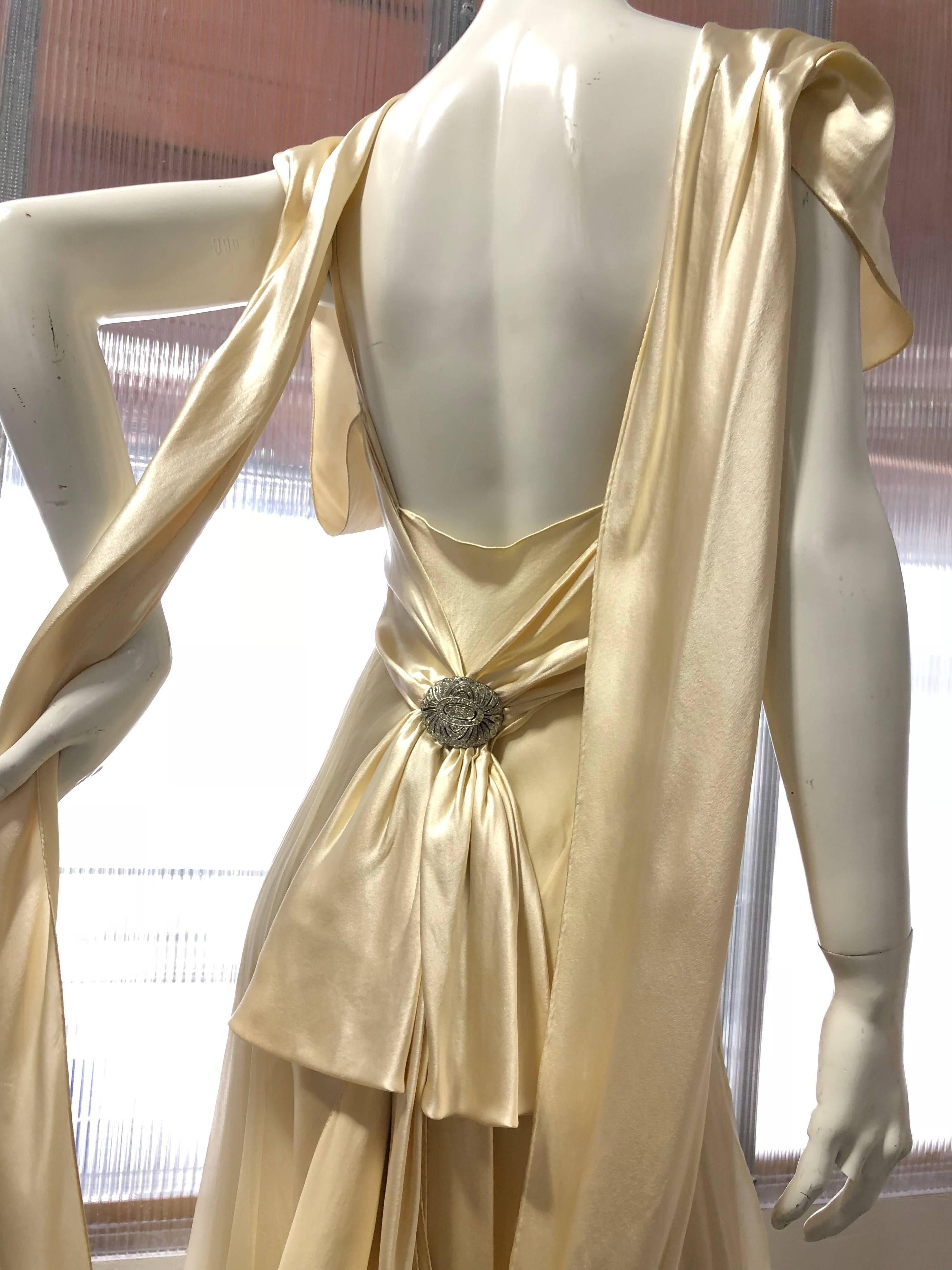 Hattie Carnegie Art Deco Bias Gown in Candlelight Silk Satin and Chiffon, 1930s  1