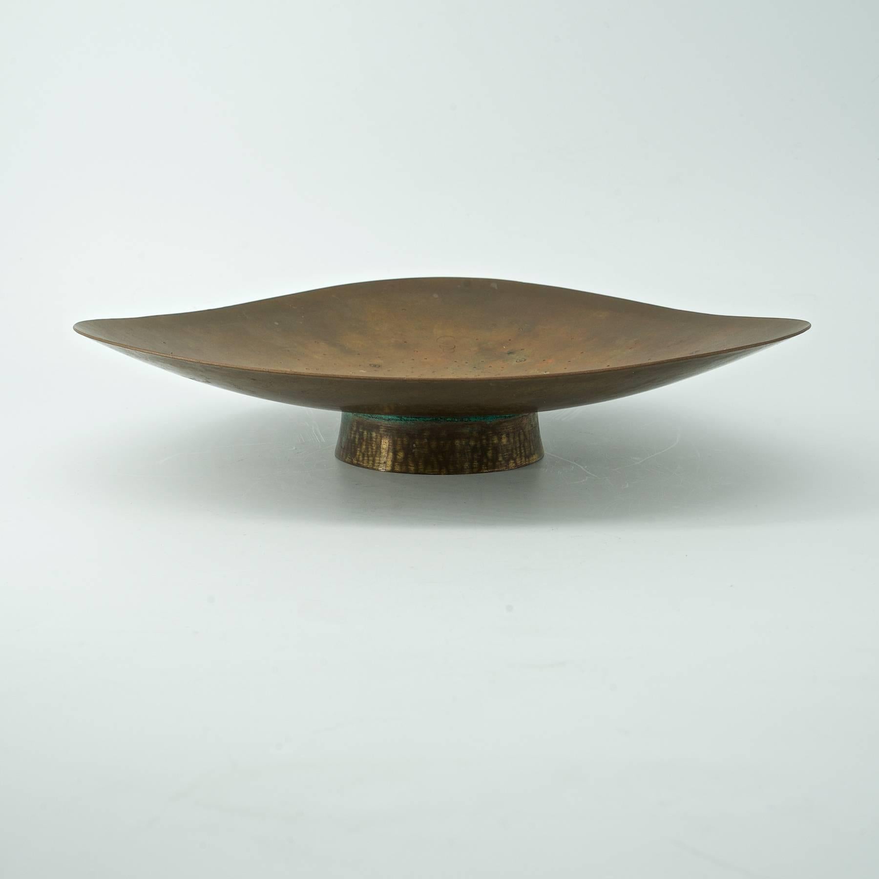 Patinated 1930s Hayno Focken No.1042 Triangle Brass Footed Bowl Dish Midcentury Pearson