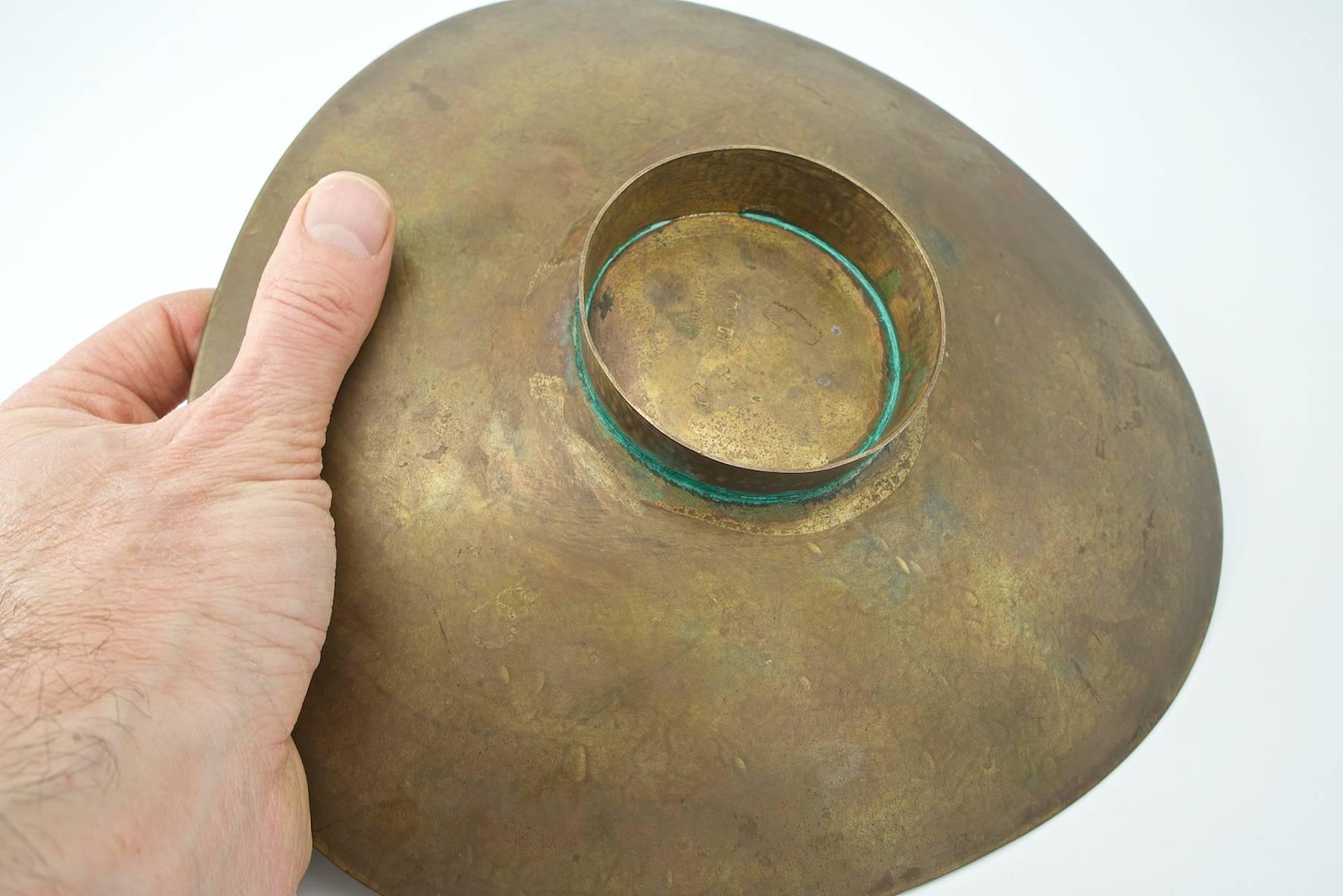 Mid-20th Century 1930s Hayno Focken No.1042 Triangle Brass Footed Bowl Dish Midcentury Pearson