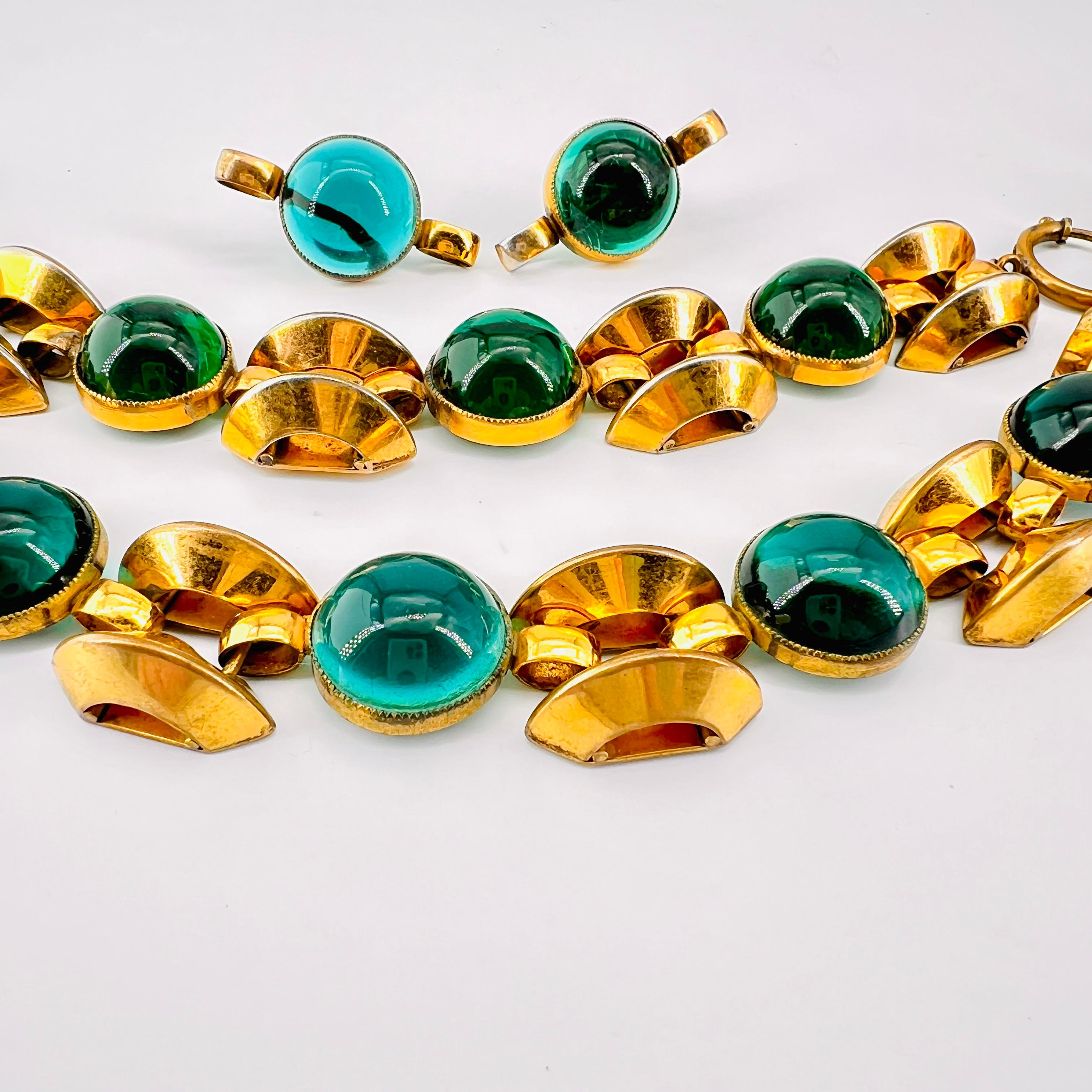 French 1930s House of Schiaparelli Studio Green Gripoix Parure Haute Couture Early Set For Sale