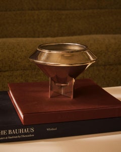 Ciotola modernista in argento sterling di Ilonka Karasz del 1930