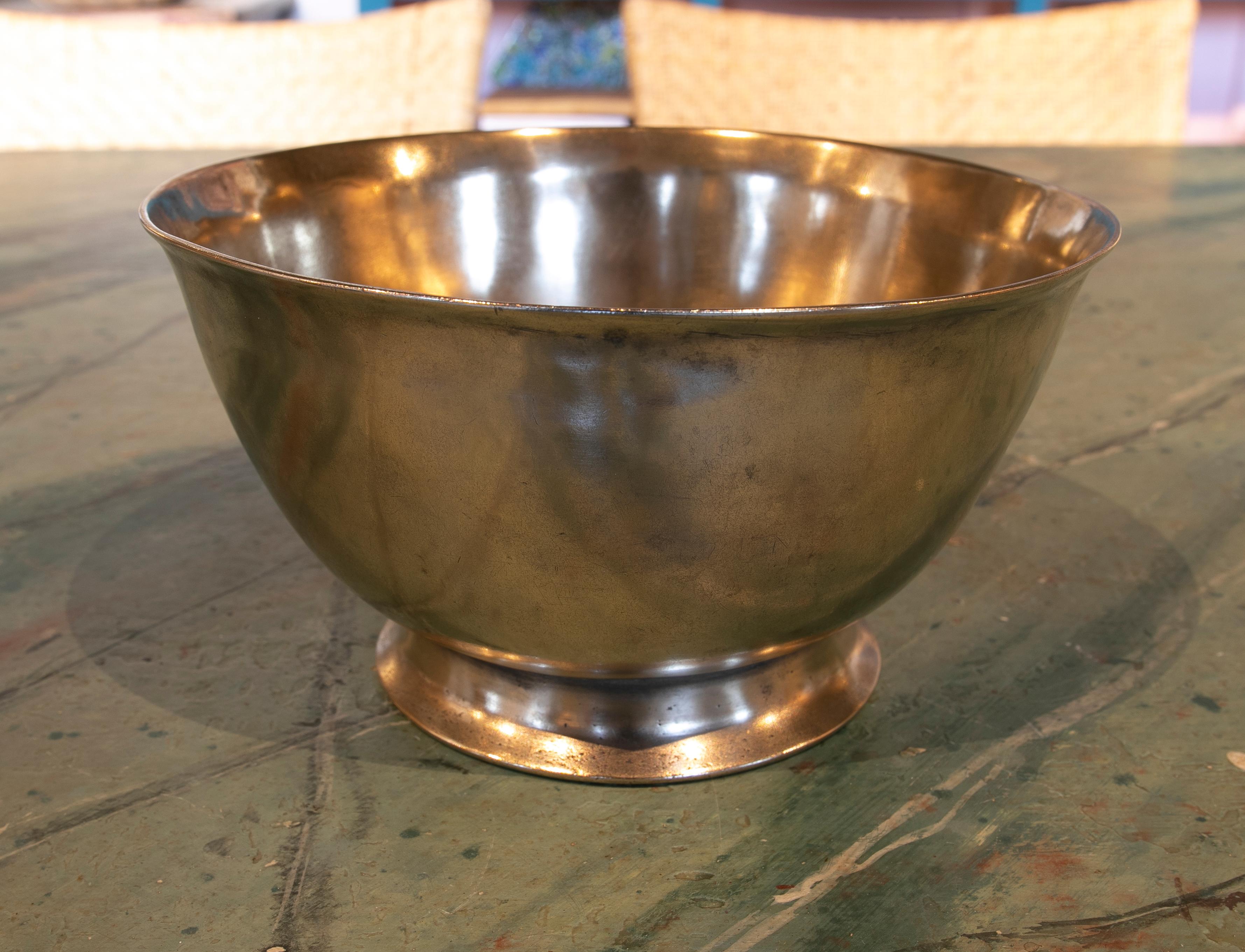 Indian 1930s Indu Simple Bronze Vessel For Sale