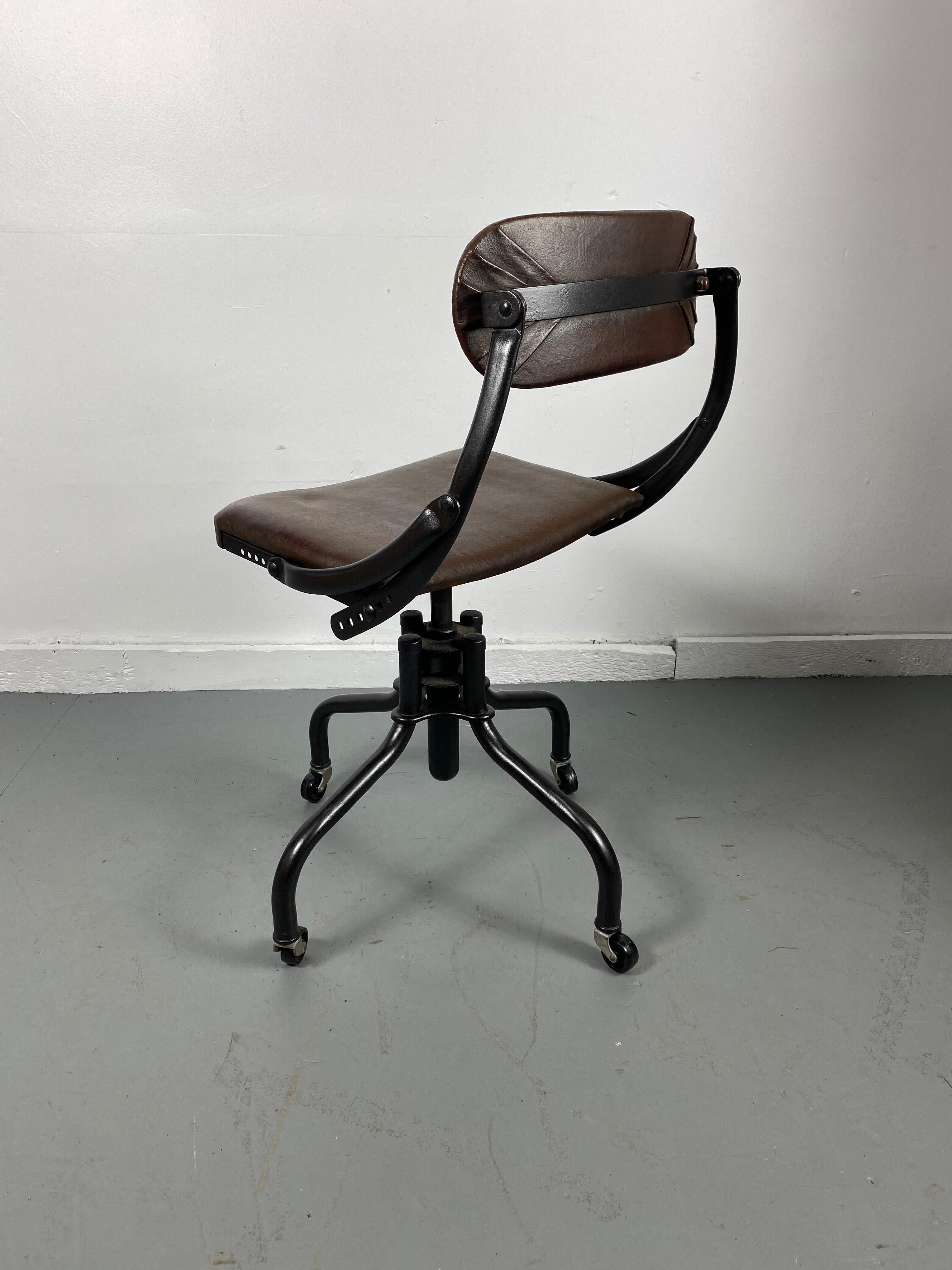 Painted 1930s Industrial Swivel Task / Desk Chair Manufactured by Do/ More, Art Deco