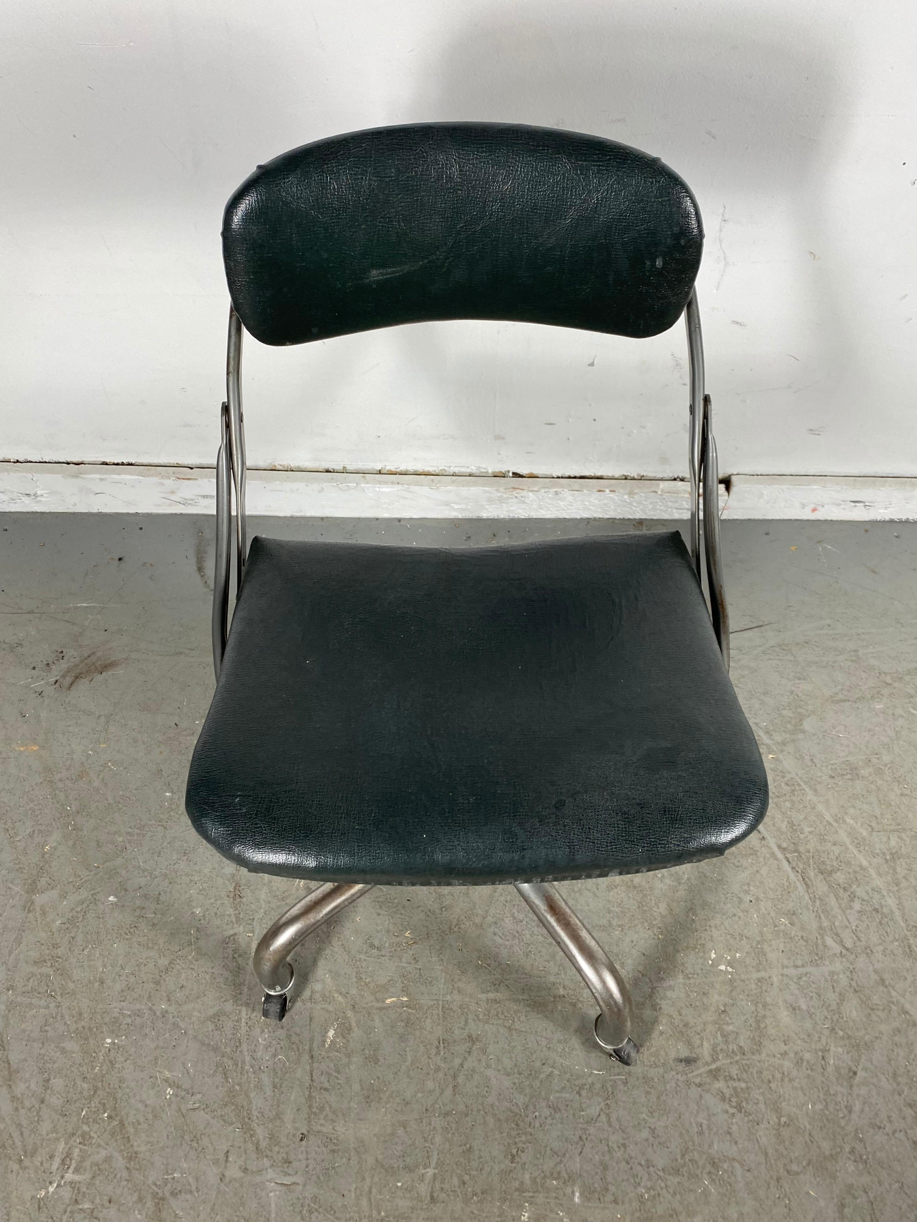 Metal 1930s Industrial Swivel Task / Desk Chair manufactured by Do/ More, Art Deco