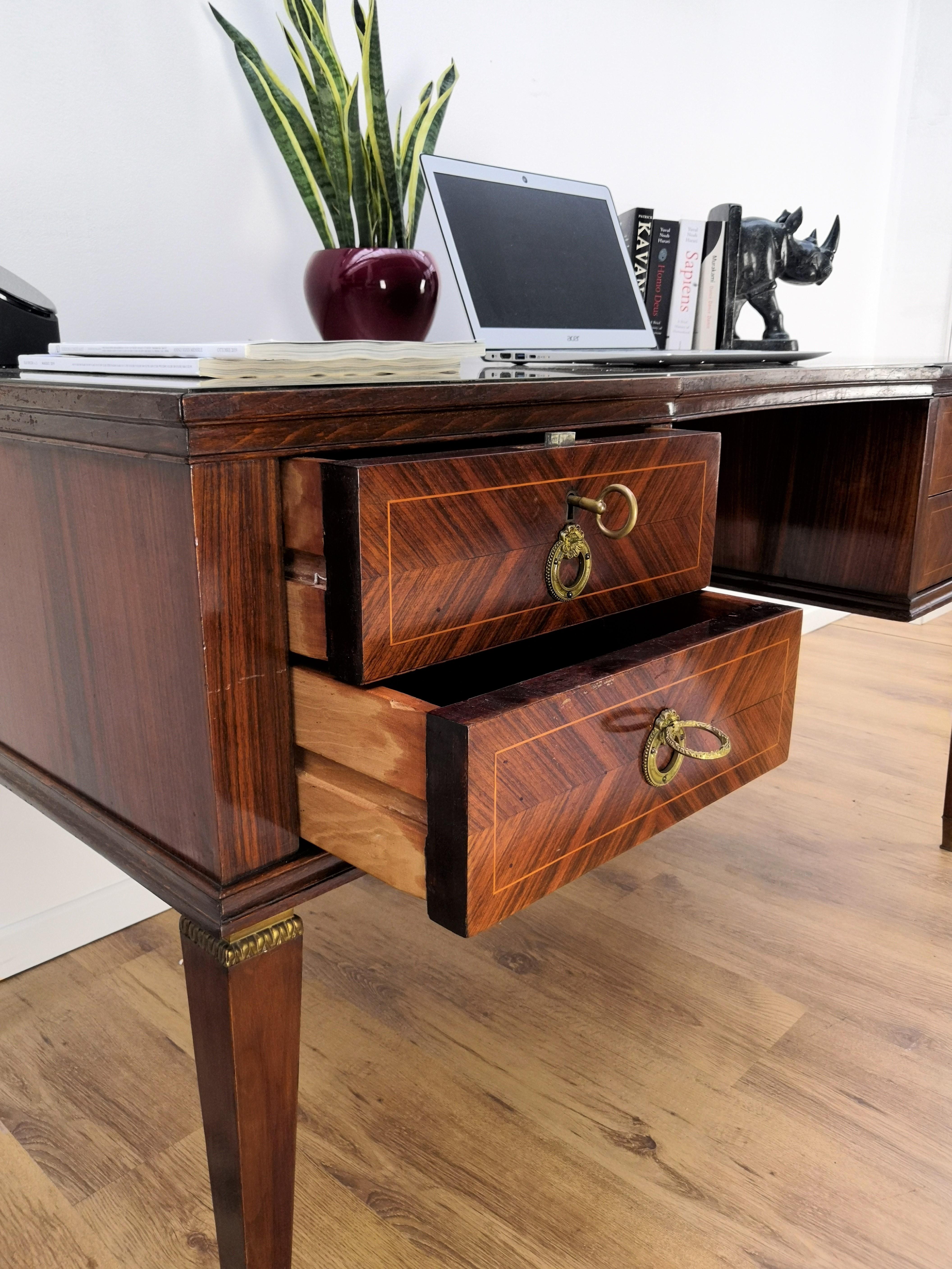 1930s Italian Art Deco Mid-Century Modern Wood, Glass and Brass Writing Desk 2