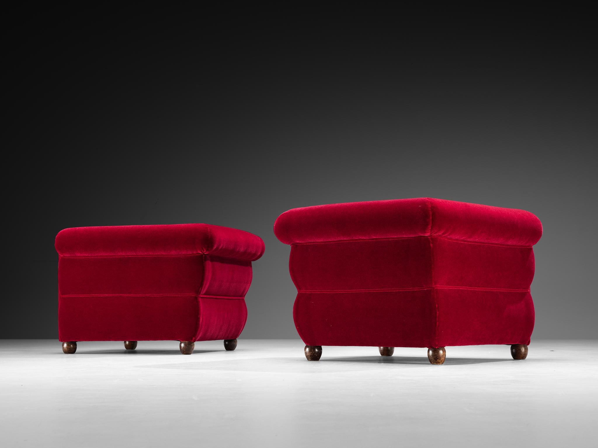 1930s Italian Art Deco Pair of Lounge Chairs in Pierre Frey Mohair For Sale 1