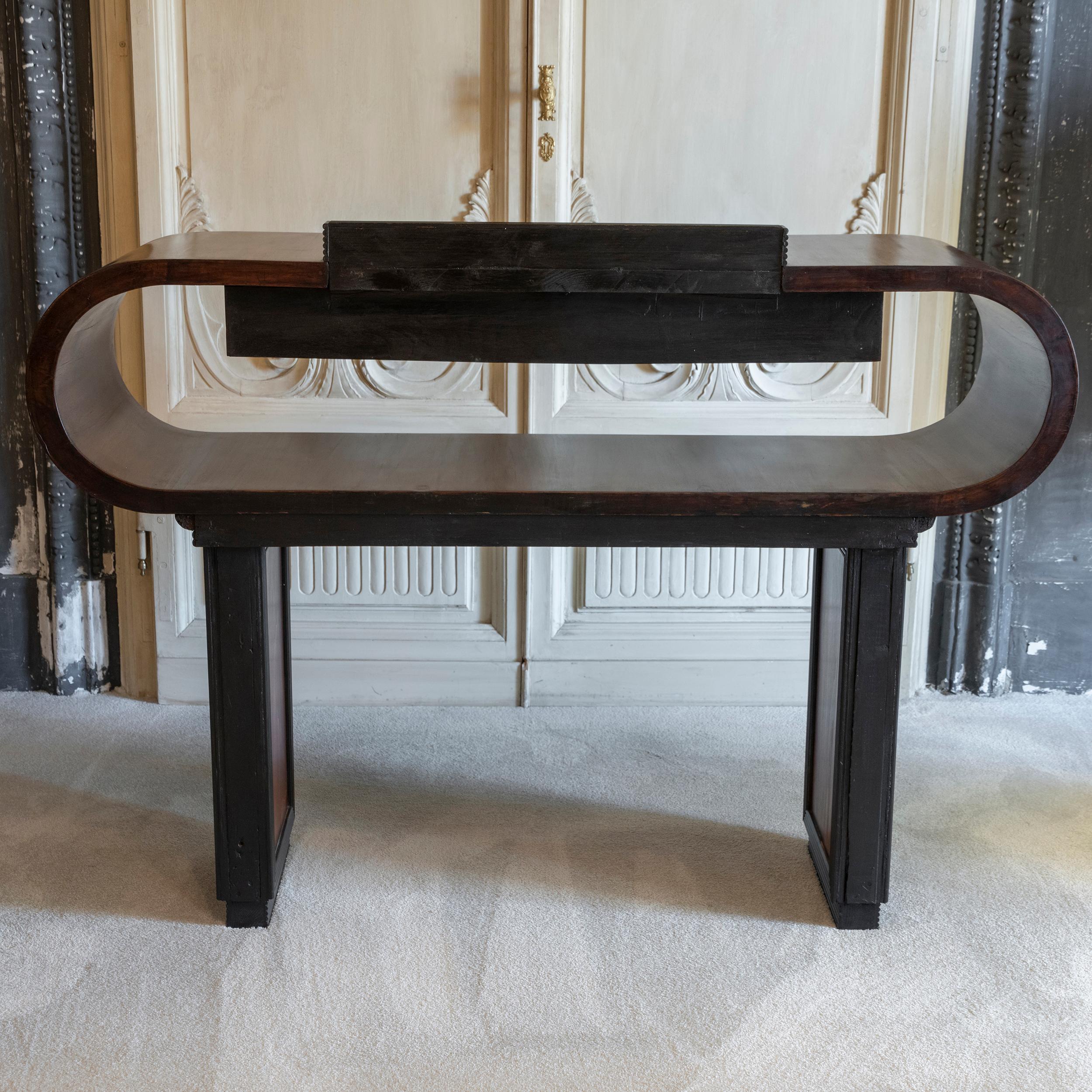 1930s Italian Deco Console Table with Drawers Palisander, Mahogany and Walnut For Sale 1