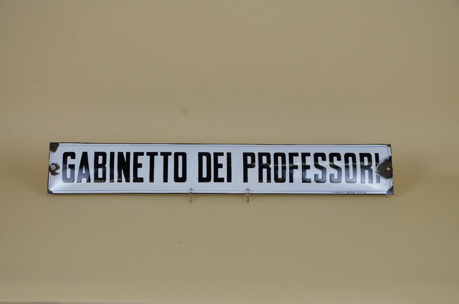 italian restroom signs