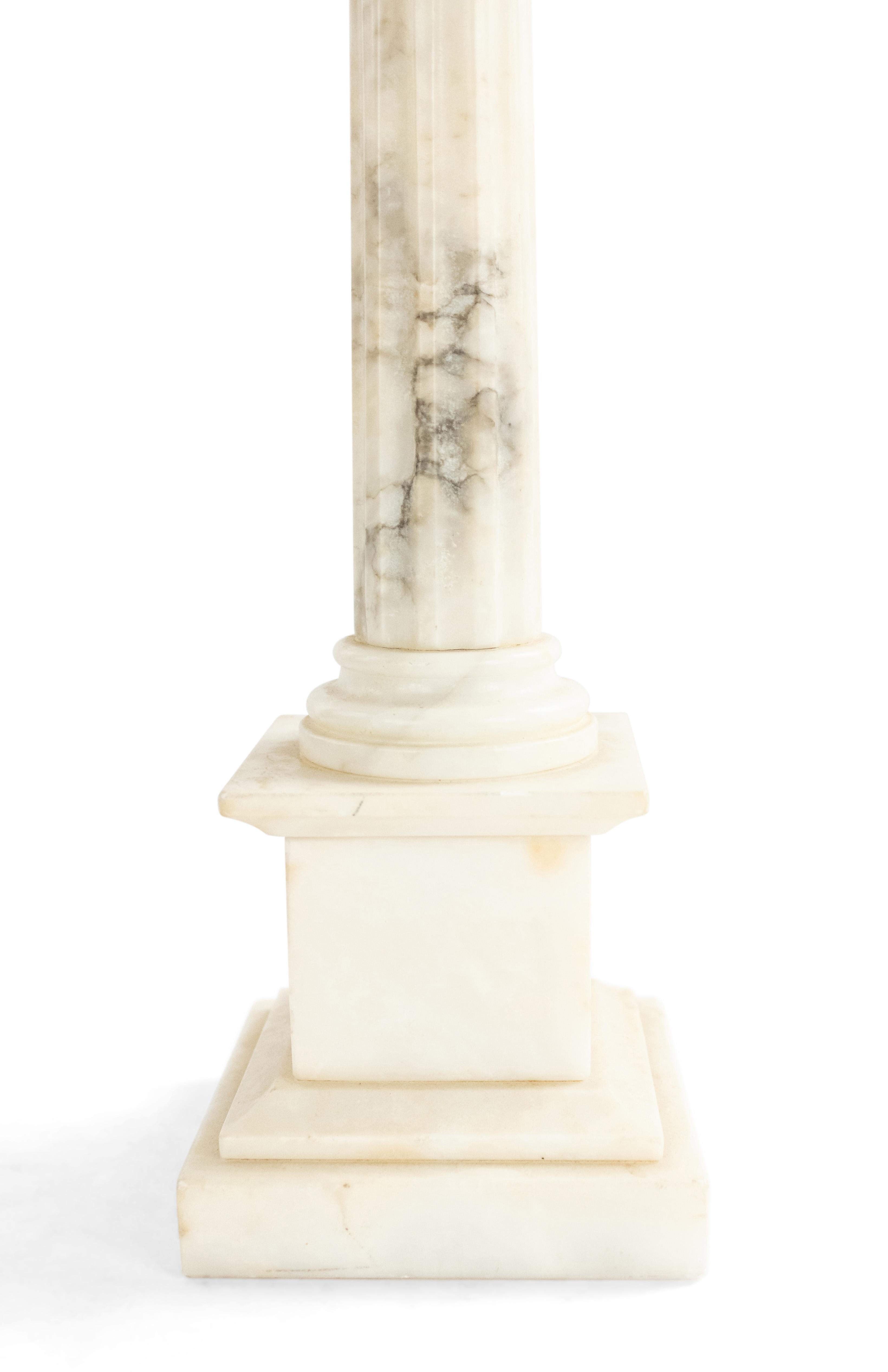 Mid-20th Century Italian Art Moderne Alabaster Table Lamp