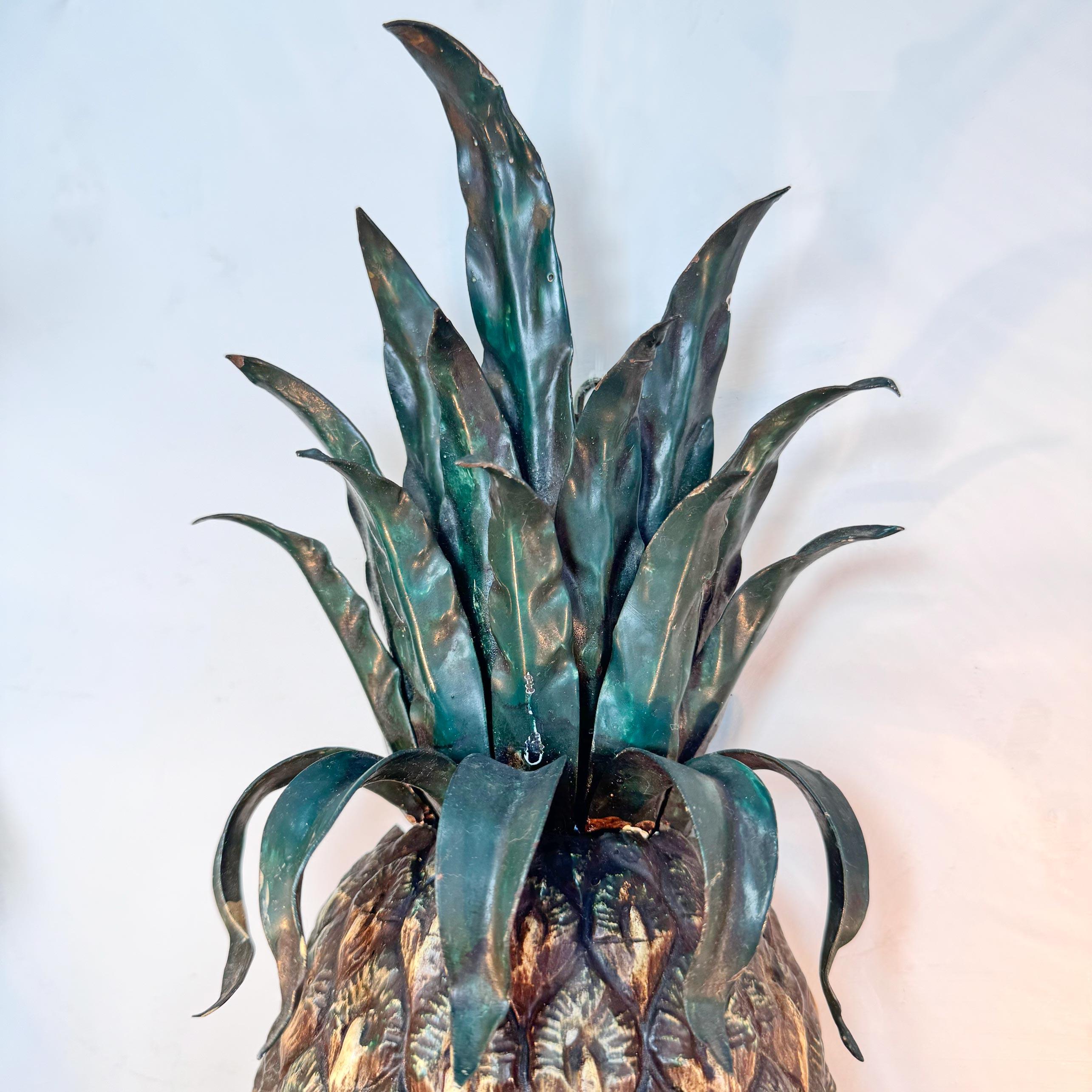 Regency Revival 1930's Italian Pineapple Wall Sconce For Sale